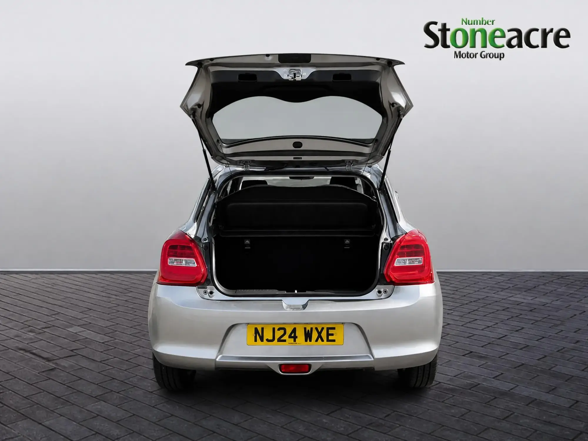 Suzuki Swift Image 11 Suzuki Swift Image 11