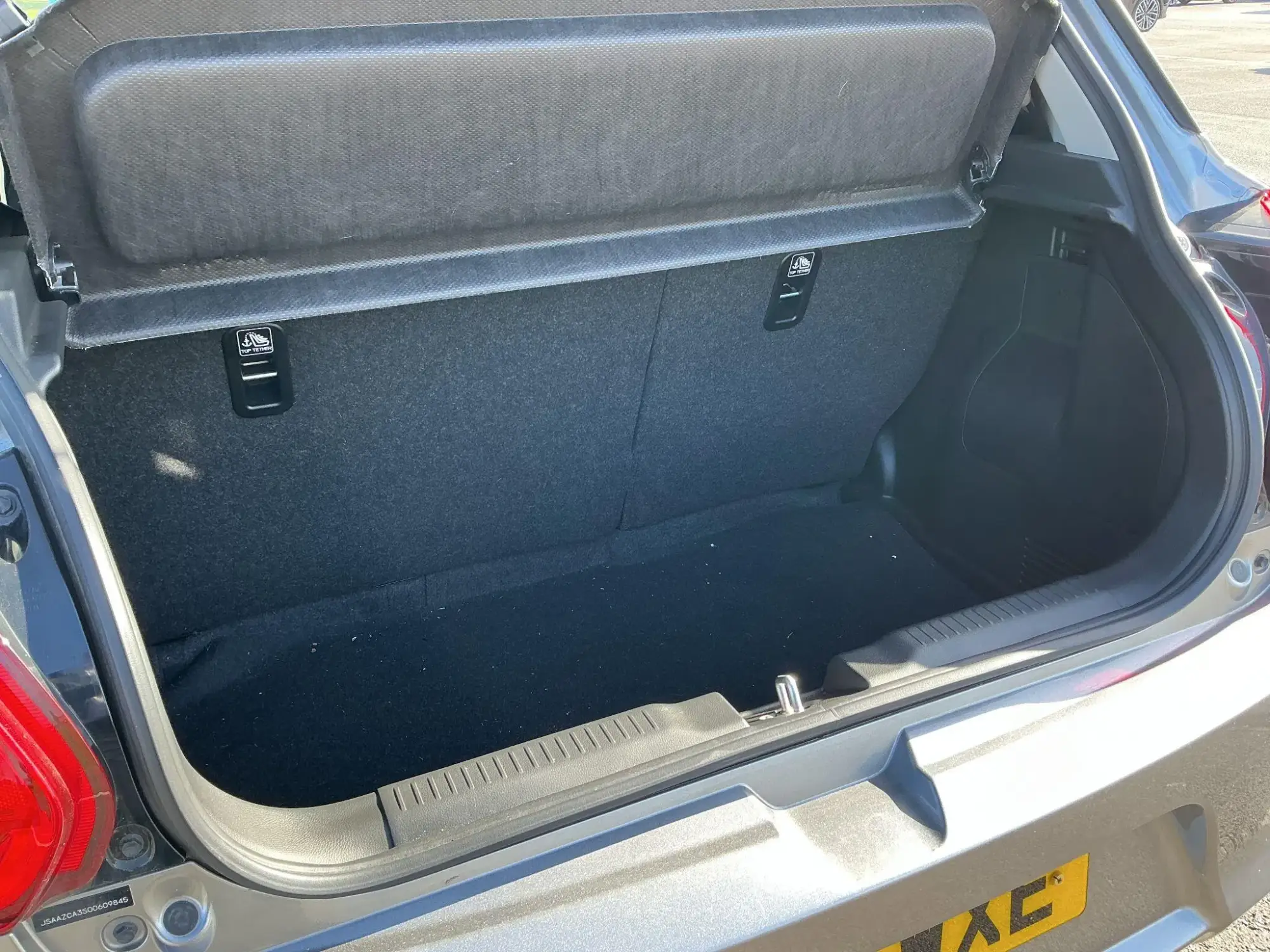 Suzuki Swift Image 12 Suzuki Swift Image 12