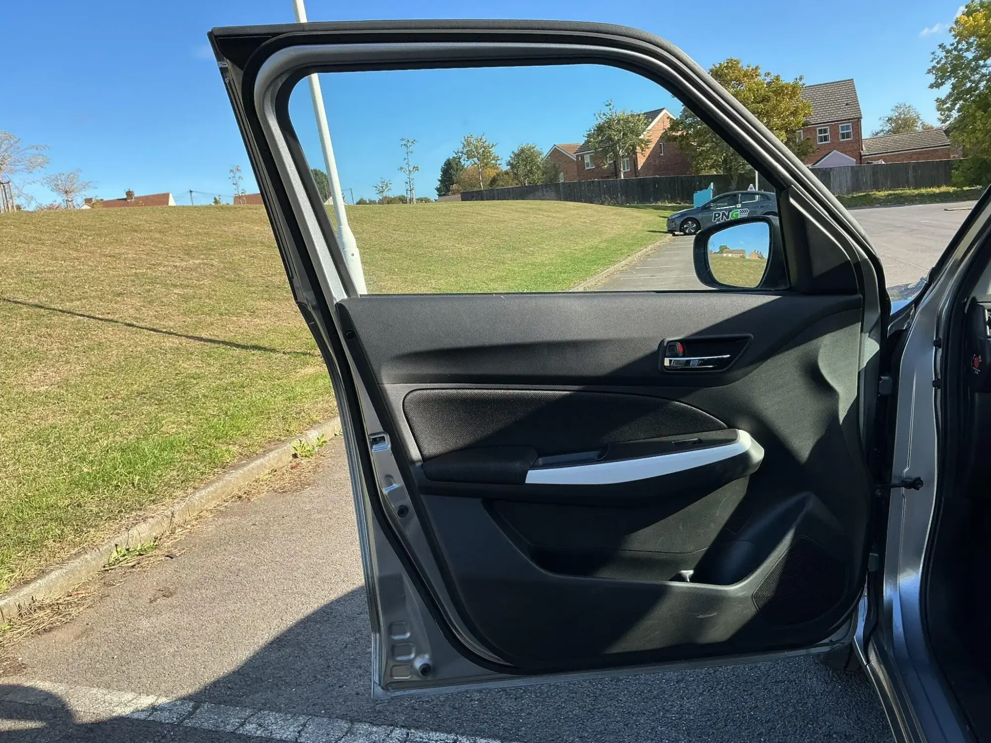 Suzuki Swift Image 13 Suzuki Swift Image 13