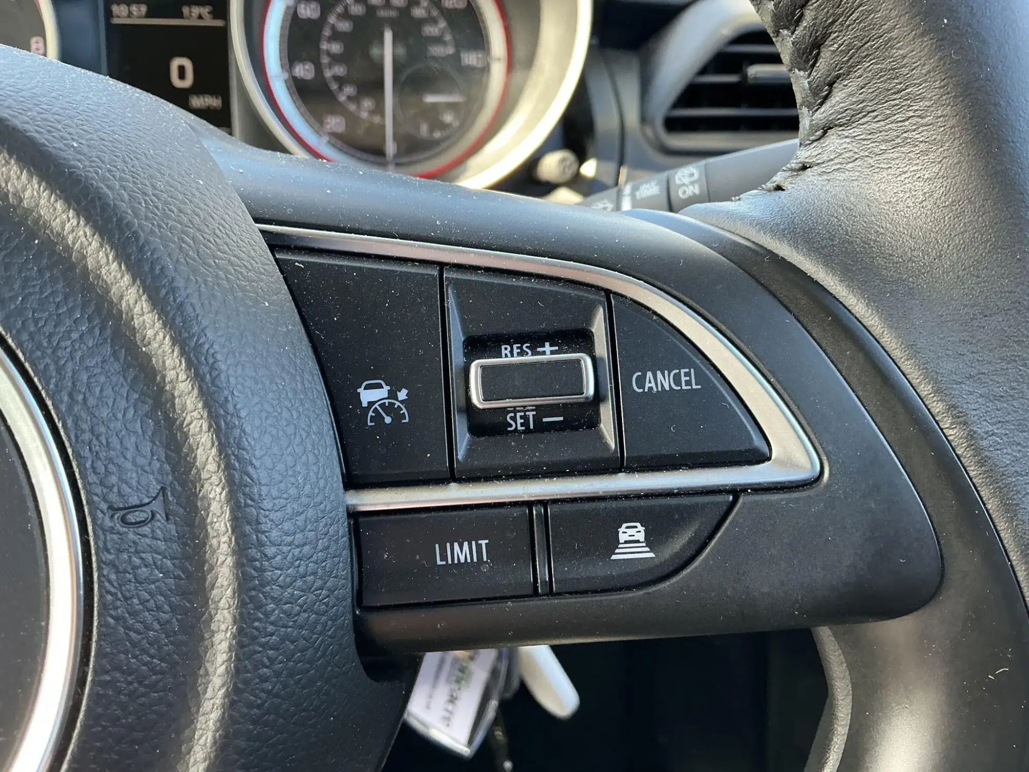 Suzuki Swift Image 29 Suzuki Swift Image 29
