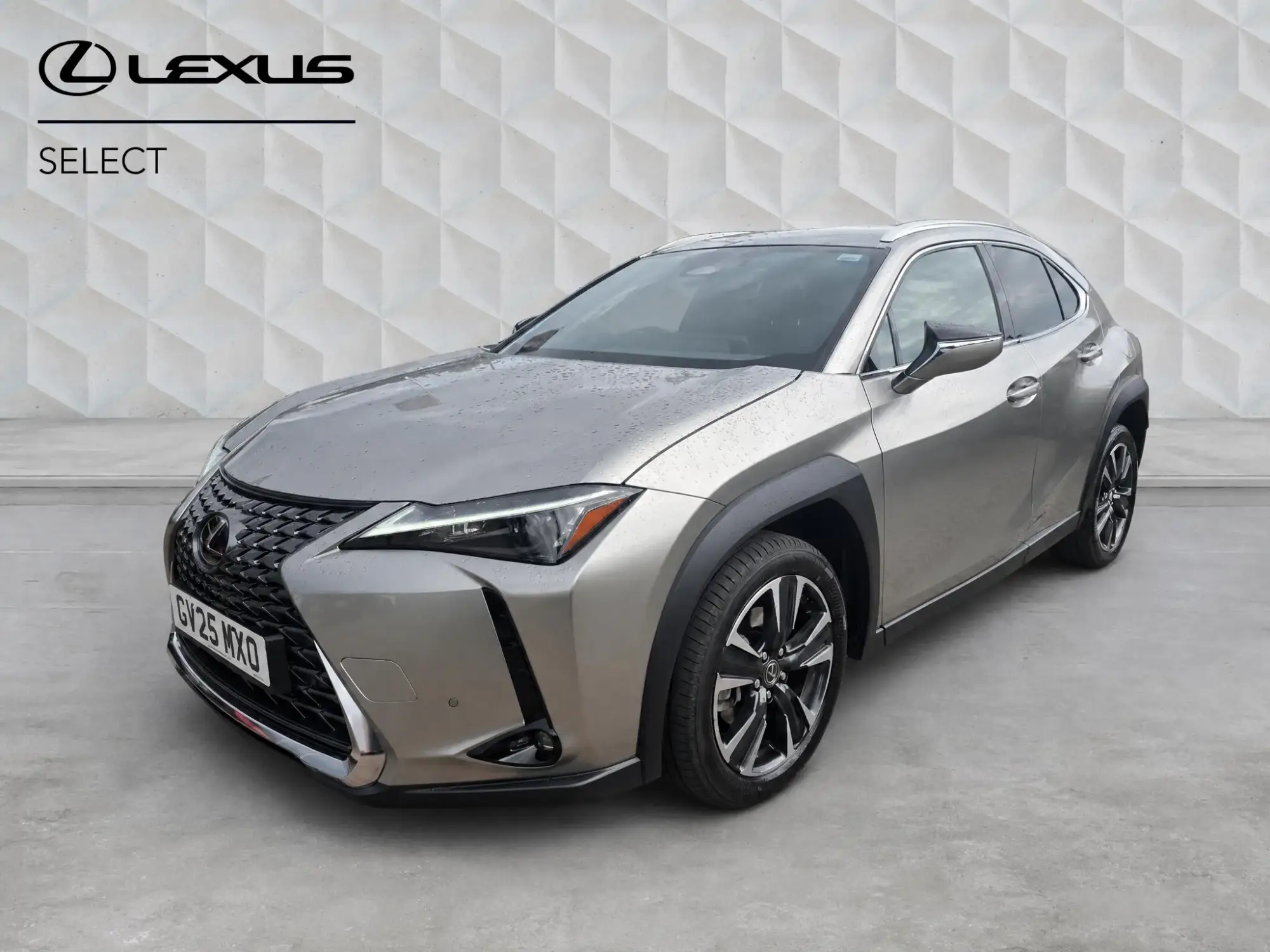 Lexus UX Self-Charging Hybrid Image 7 Lexus UX Self-Charging Hybrid Image 7