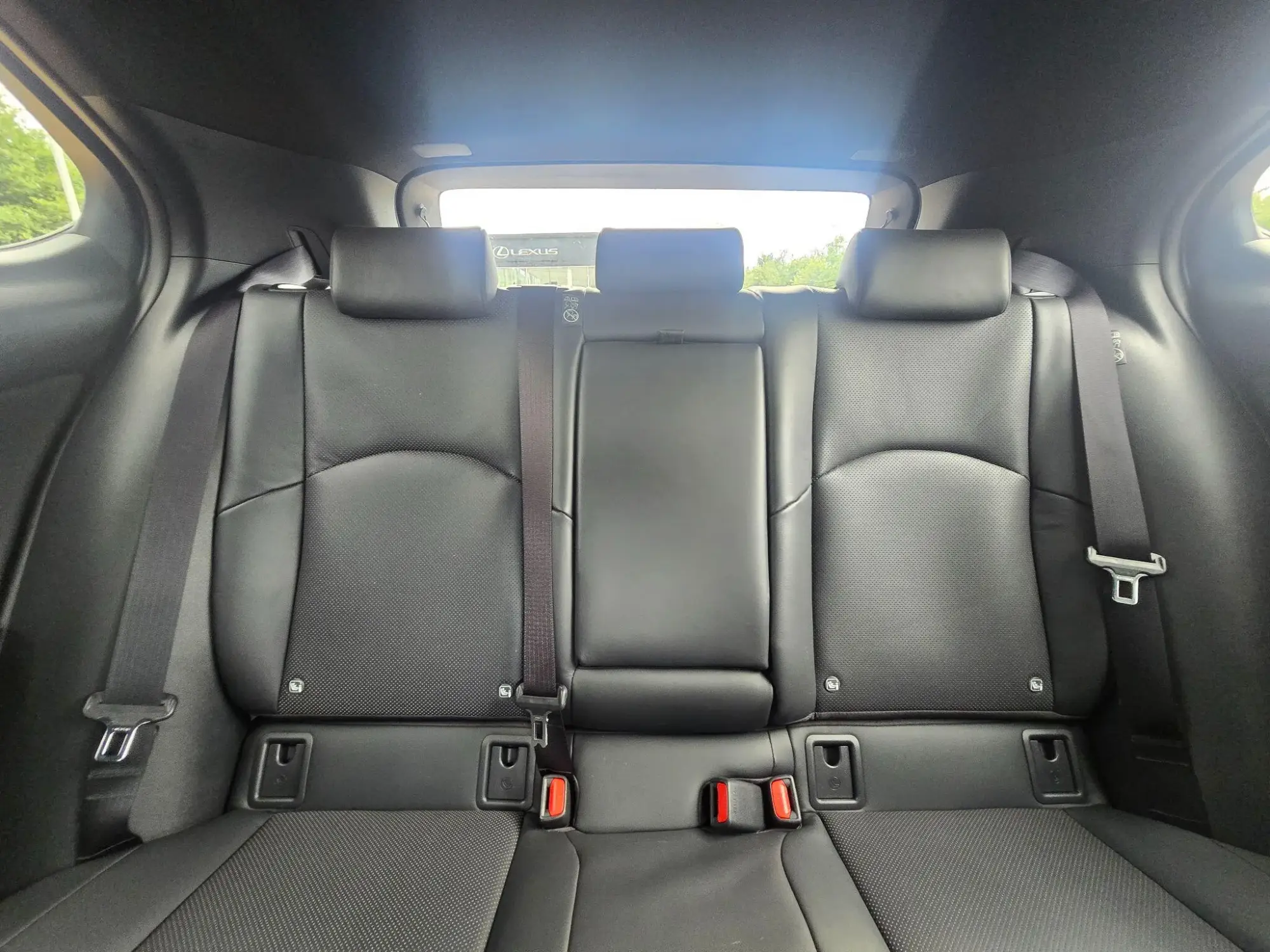 Lexus UX Self-Charging Hybrid Image 30 Lexus UX Self-Charging Hybrid Image 30