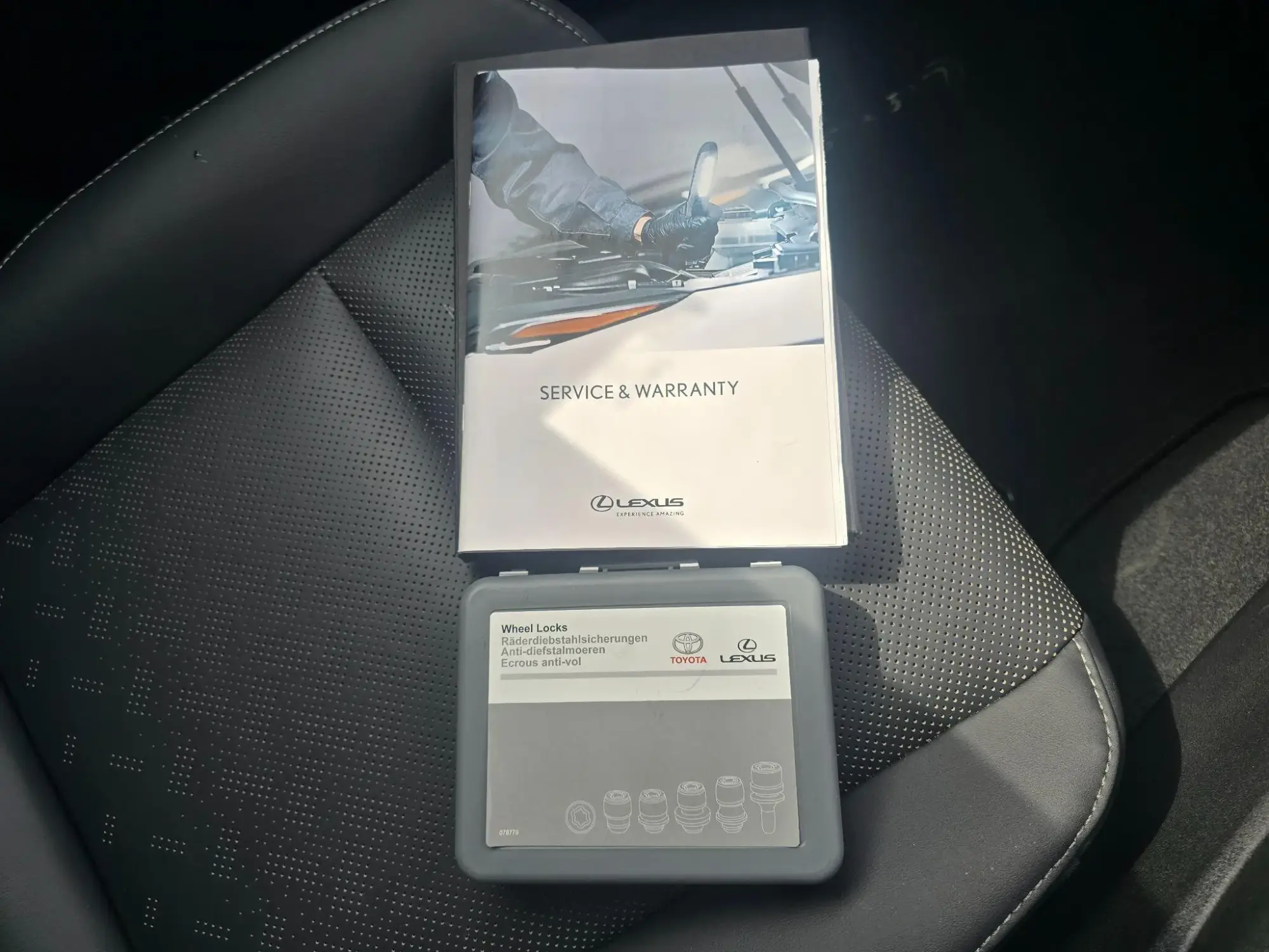 Lexus UX Self-Charging Hybrid Image 32 Lexus UX Self-Charging Hybrid Image 32