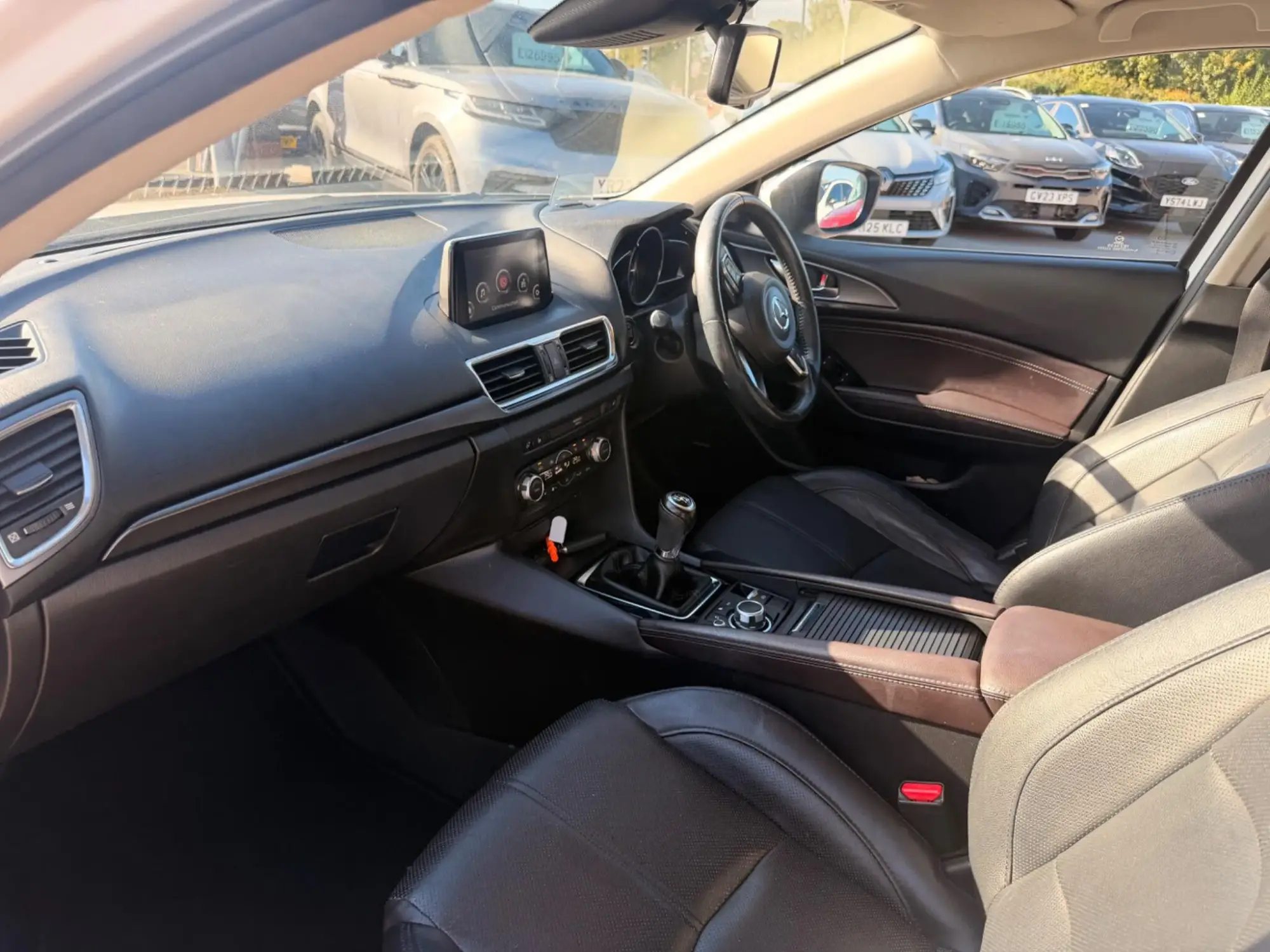 Mazda3 Image 7 Mazda3 Image 7