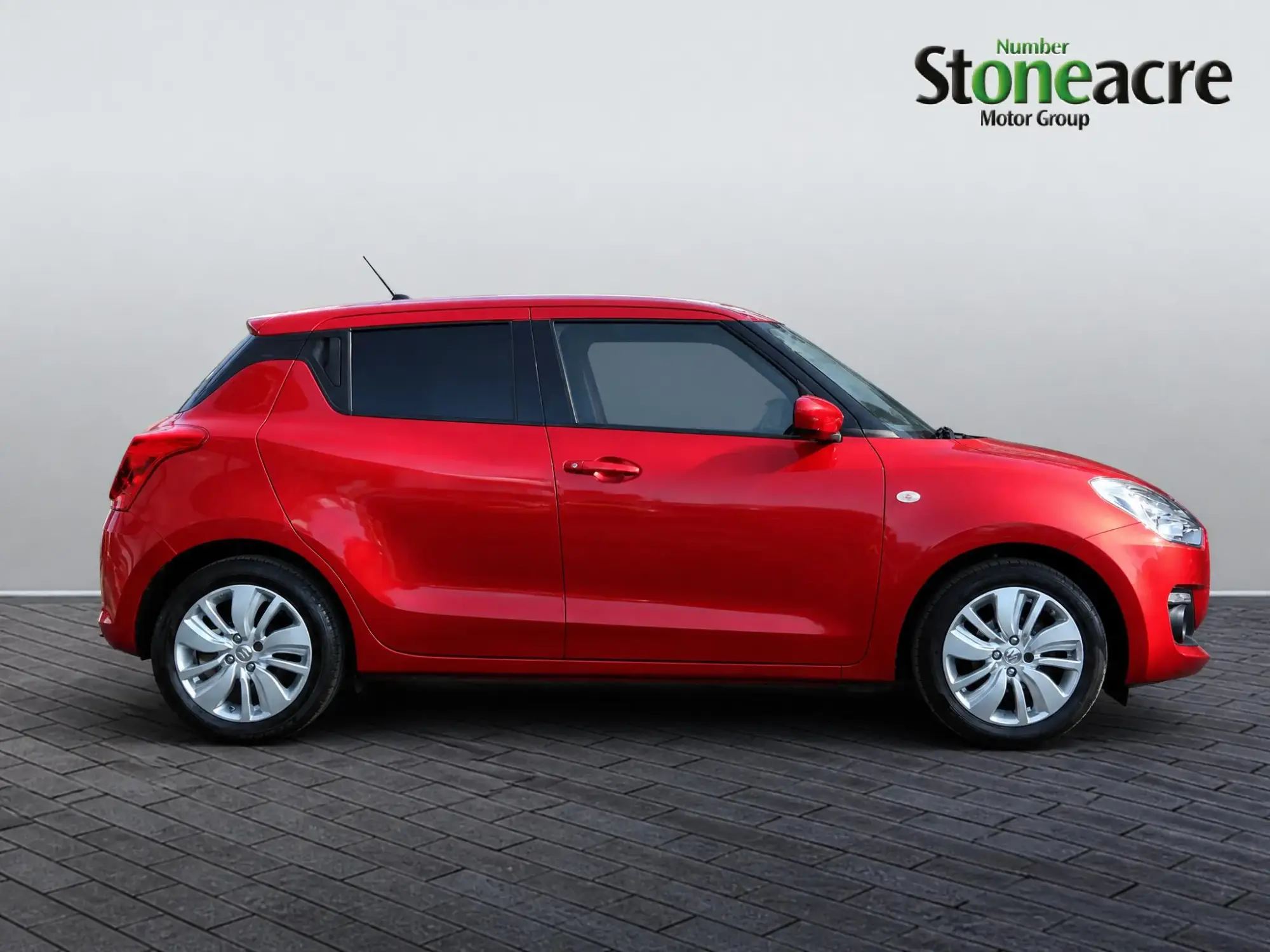 Suzuki Swift Image 8 Suzuki Swift Image 8