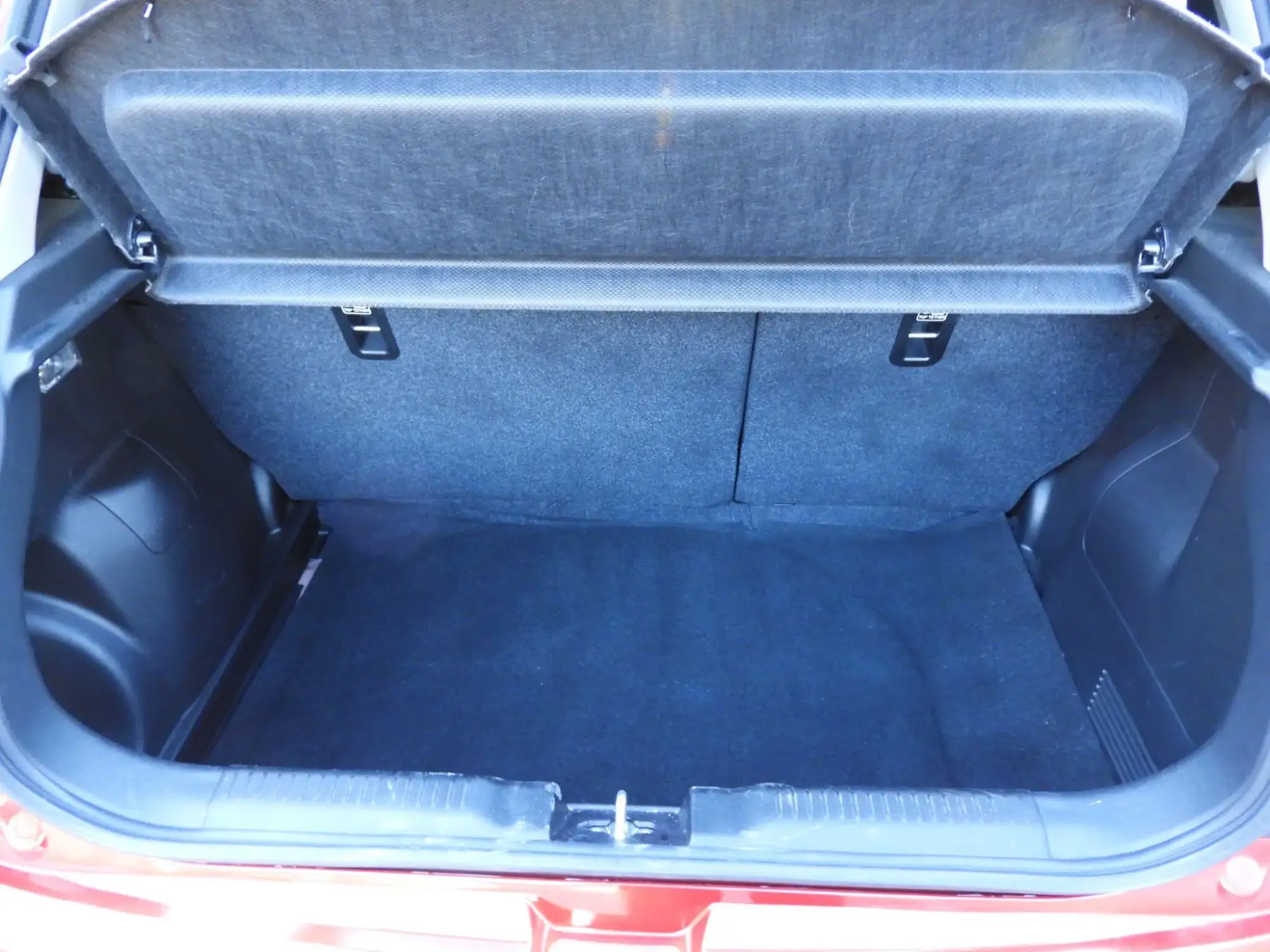 Suzuki Swift Image 11 Suzuki Swift Image 11