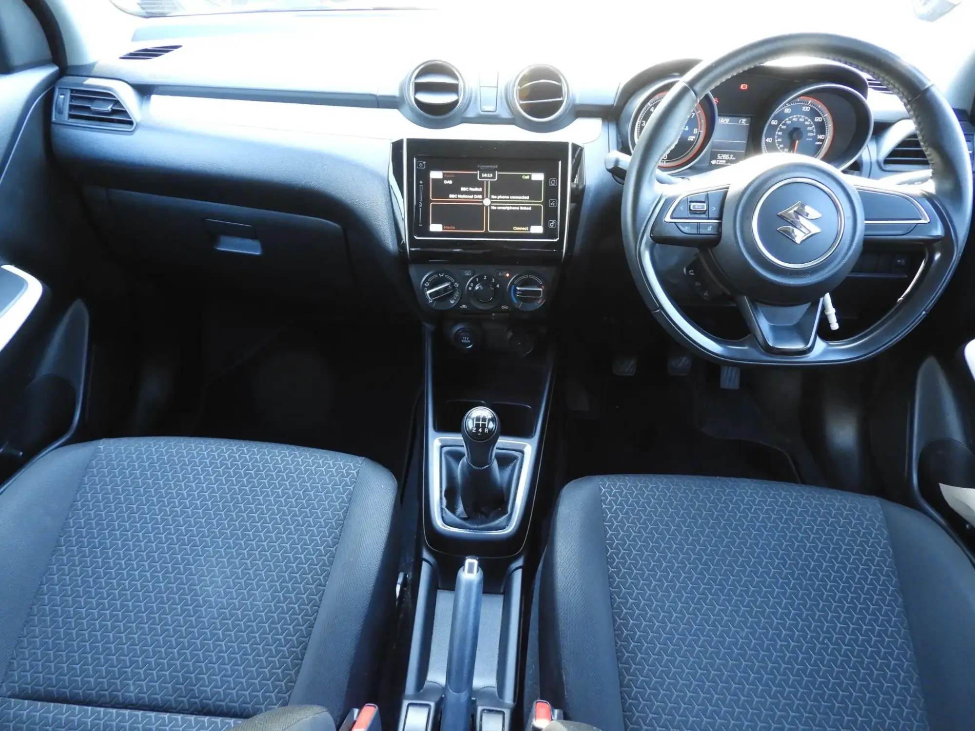 Suzuki Swift Image 14 Suzuki Swift Image 14