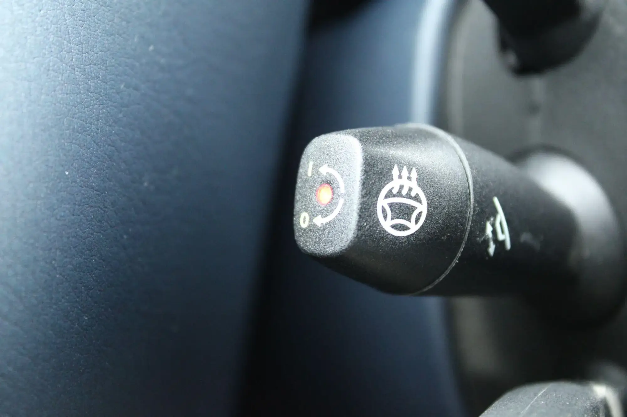 Aston Martin DB11 Image 16 Aston Martin DB11 Image 16