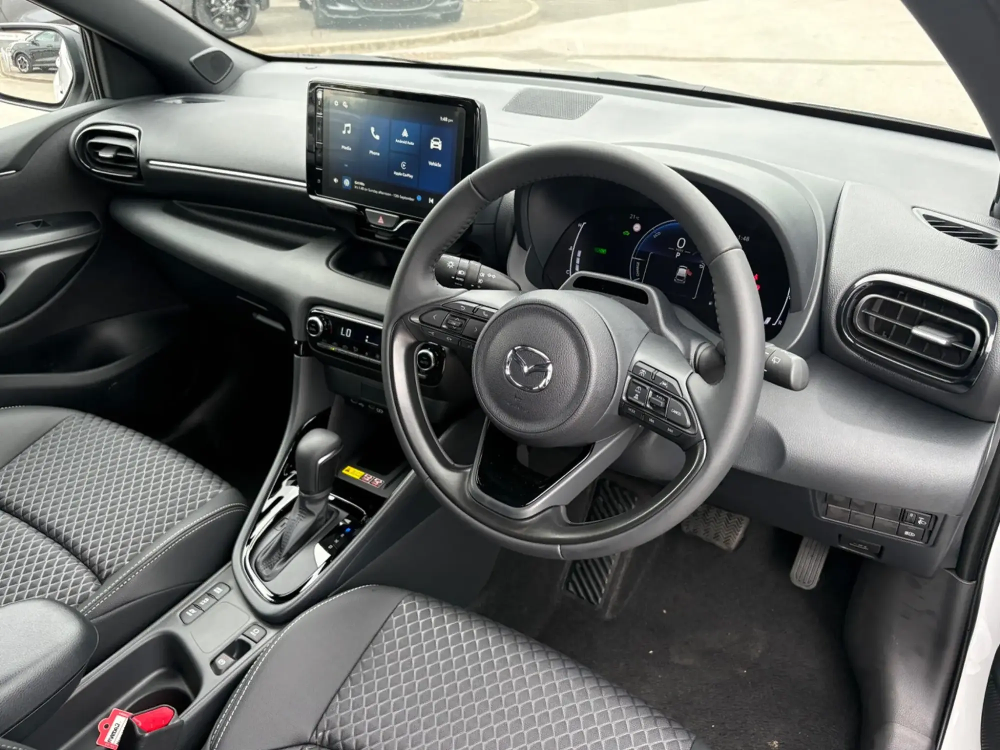 Mazda2 Hybrid Image 9