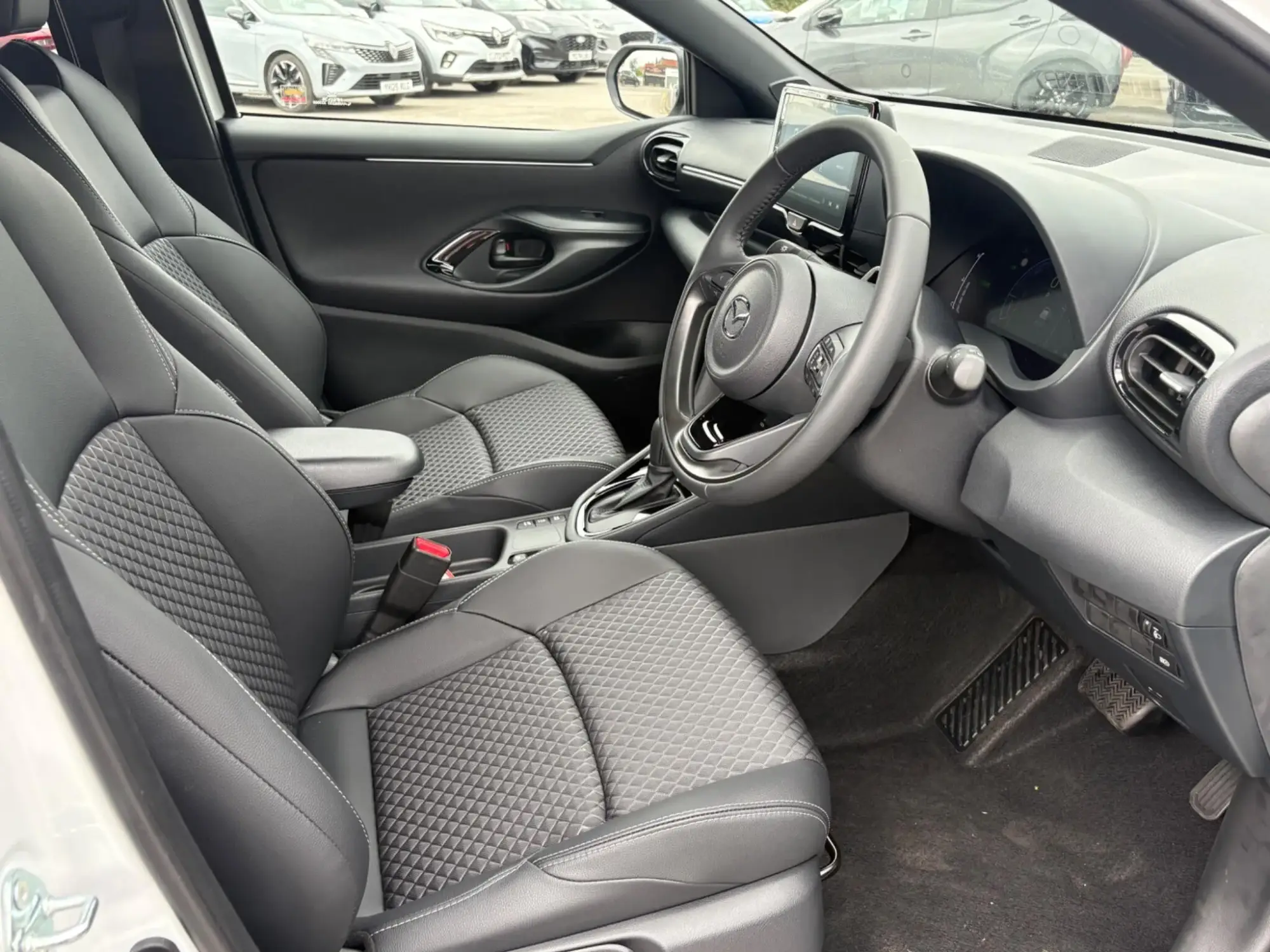 Mazda2 Hybrid Image 10