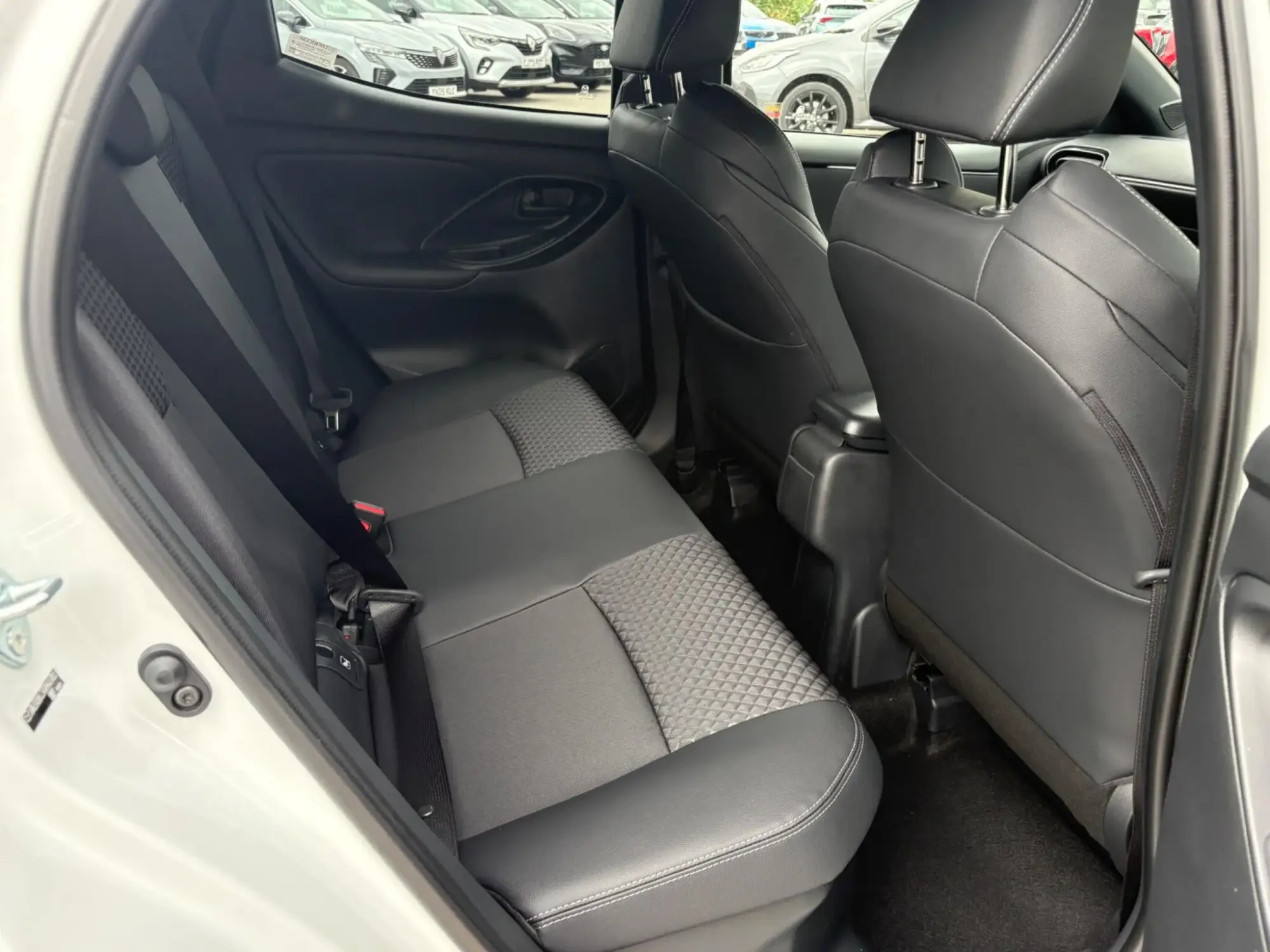 Mazda2 Hybrid Image 13
