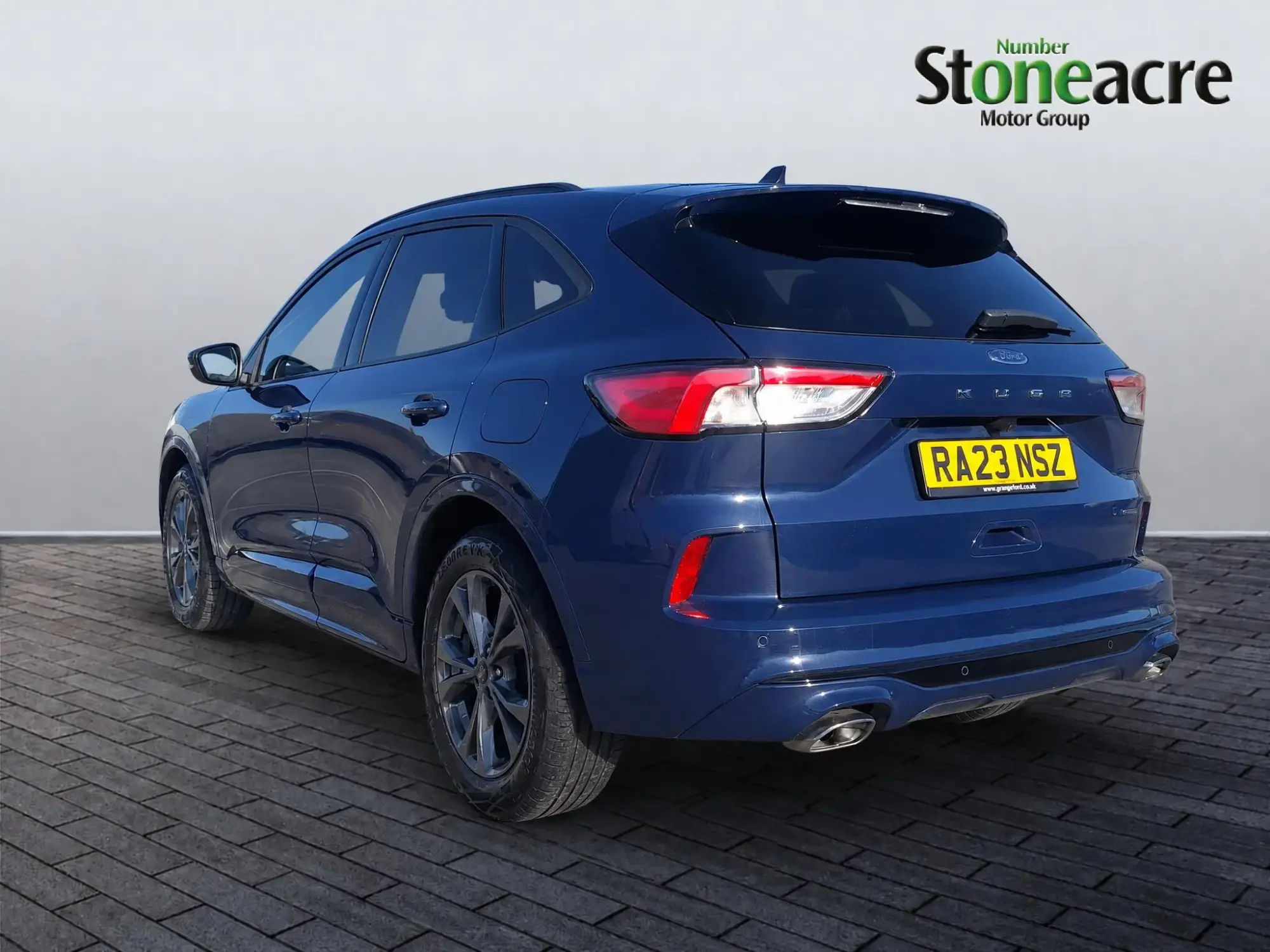 Ford Kuga Hybrid Image 5 Ford Kuga Hybrid Image 5