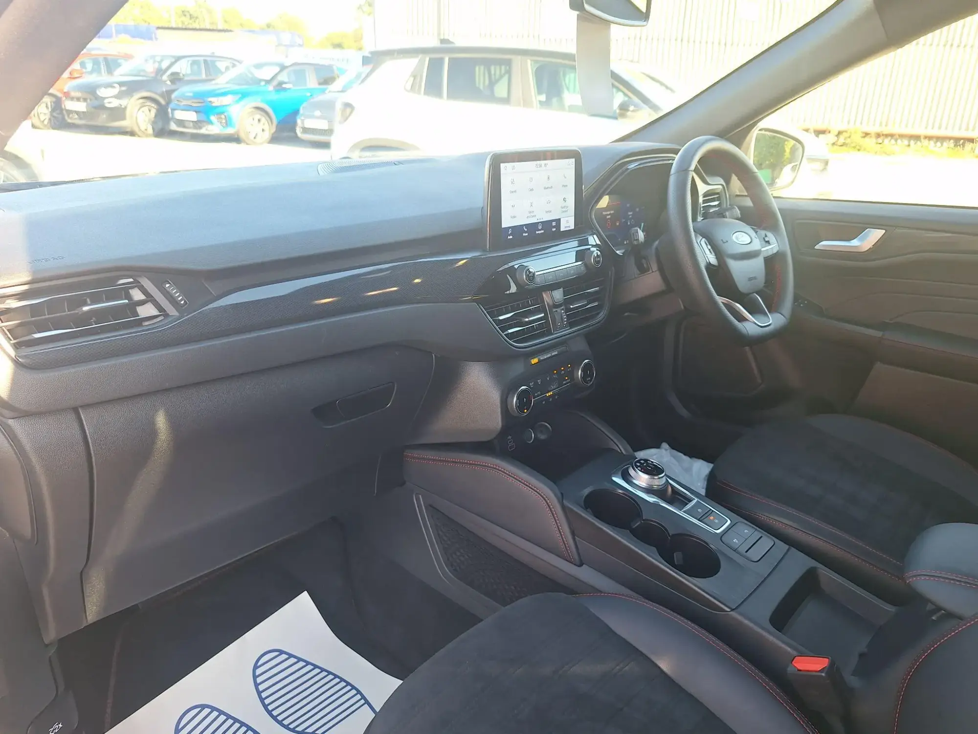 Ford Kuga Hybrid Image 10 Ford Kuga Hybrid Image 10