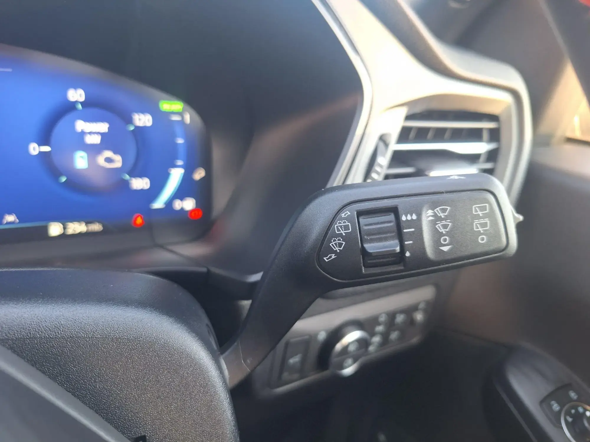 Ford Kuga Hybrid Image 19 Ford Kuga Hybrid Image 19