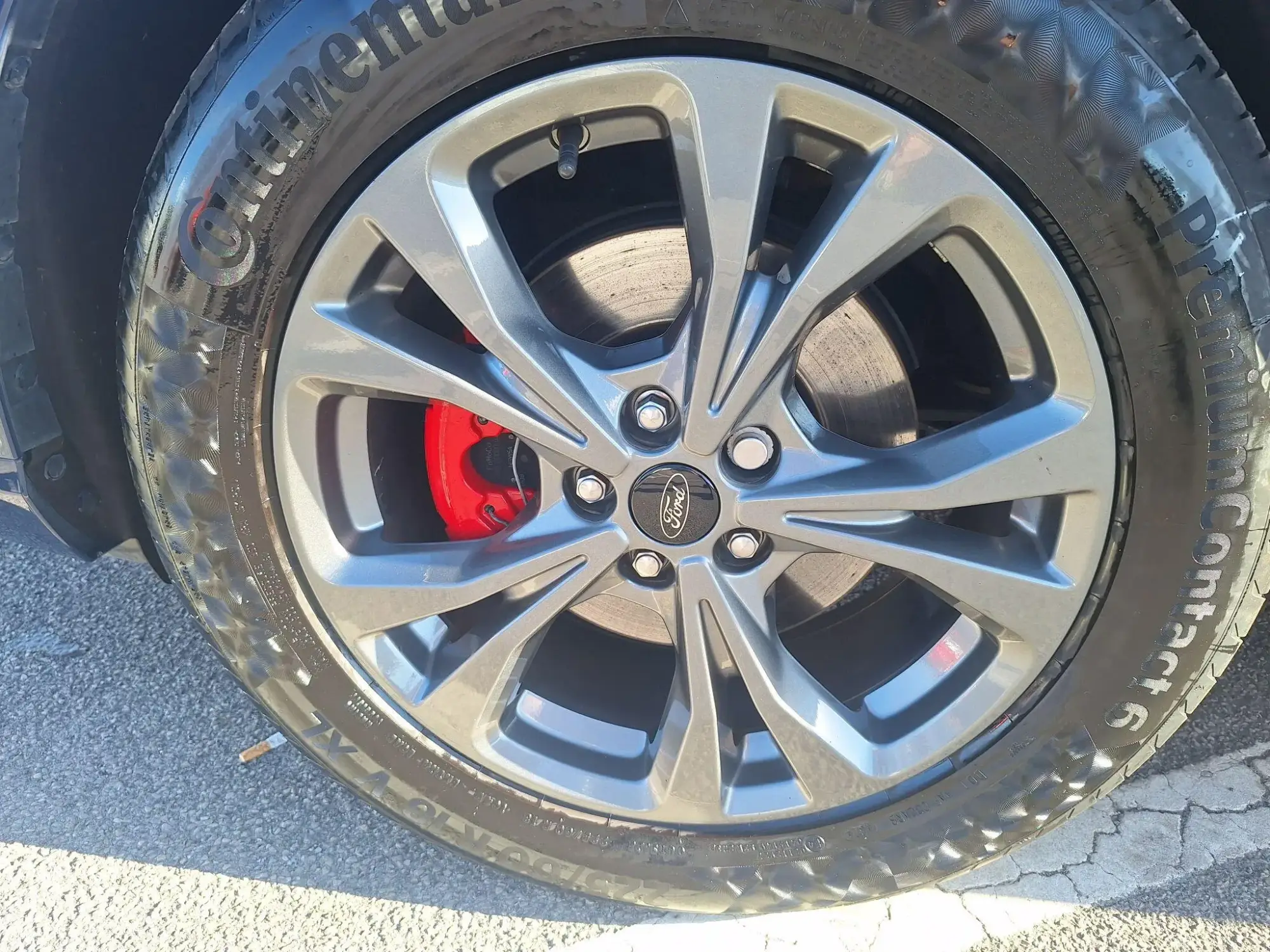 Ford Kuga Hybrid Image 24 Ford Kuga Hybrid Image 24
