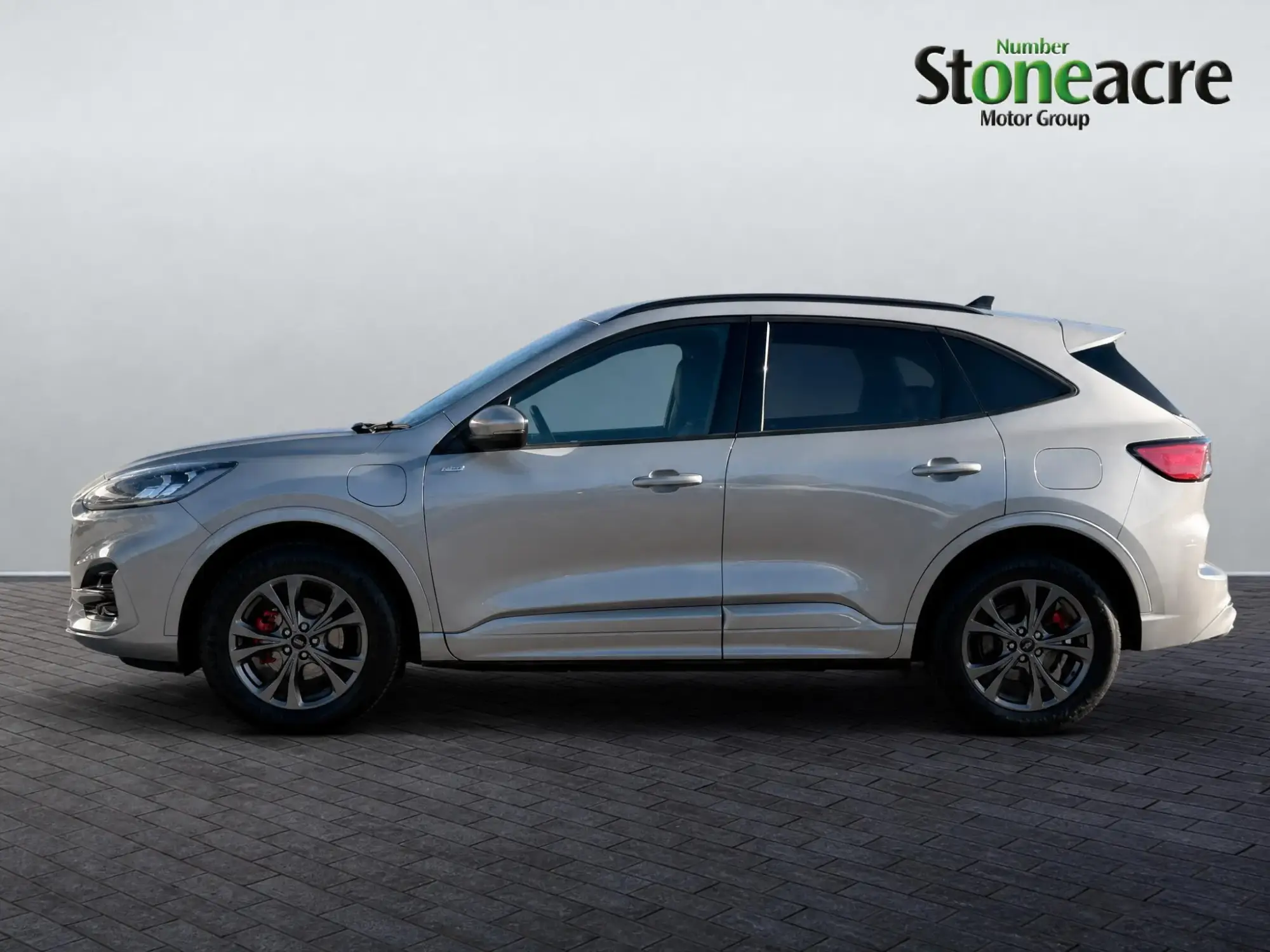 Ford Kuga Plug-In Hybrid Image 4 Ford Kuga Plug-In Hybrid Image 4