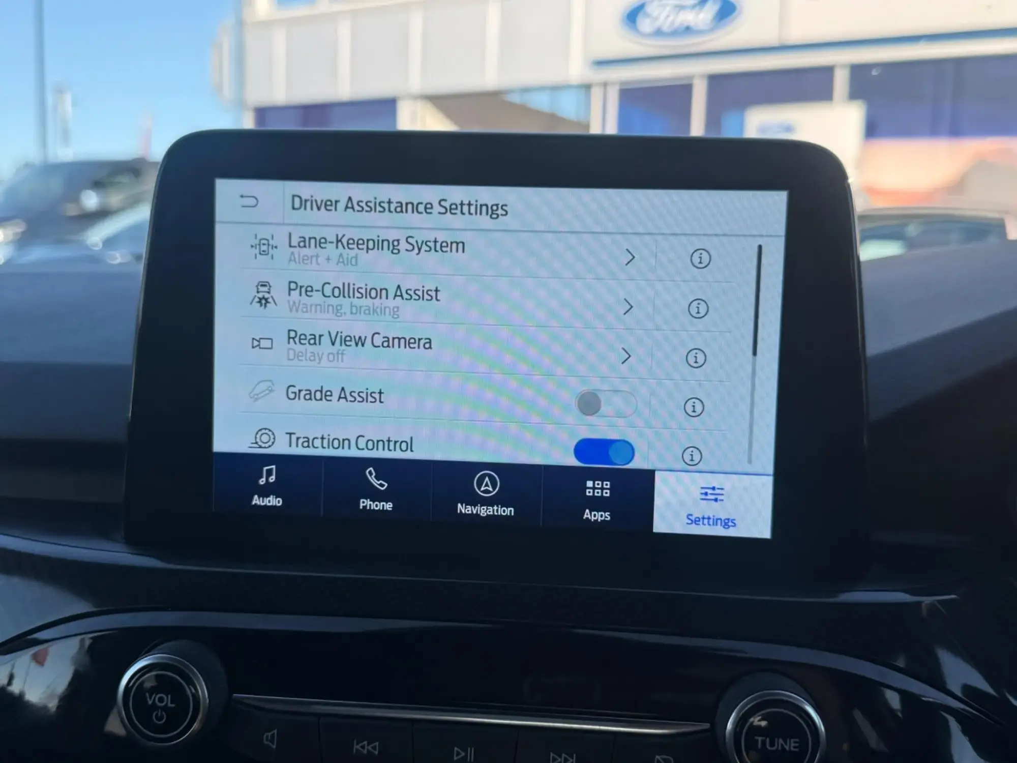 Ford Kuga Plug-In Hybrid Image 28 Ford Kuga Plug-In Hybrid Image 28