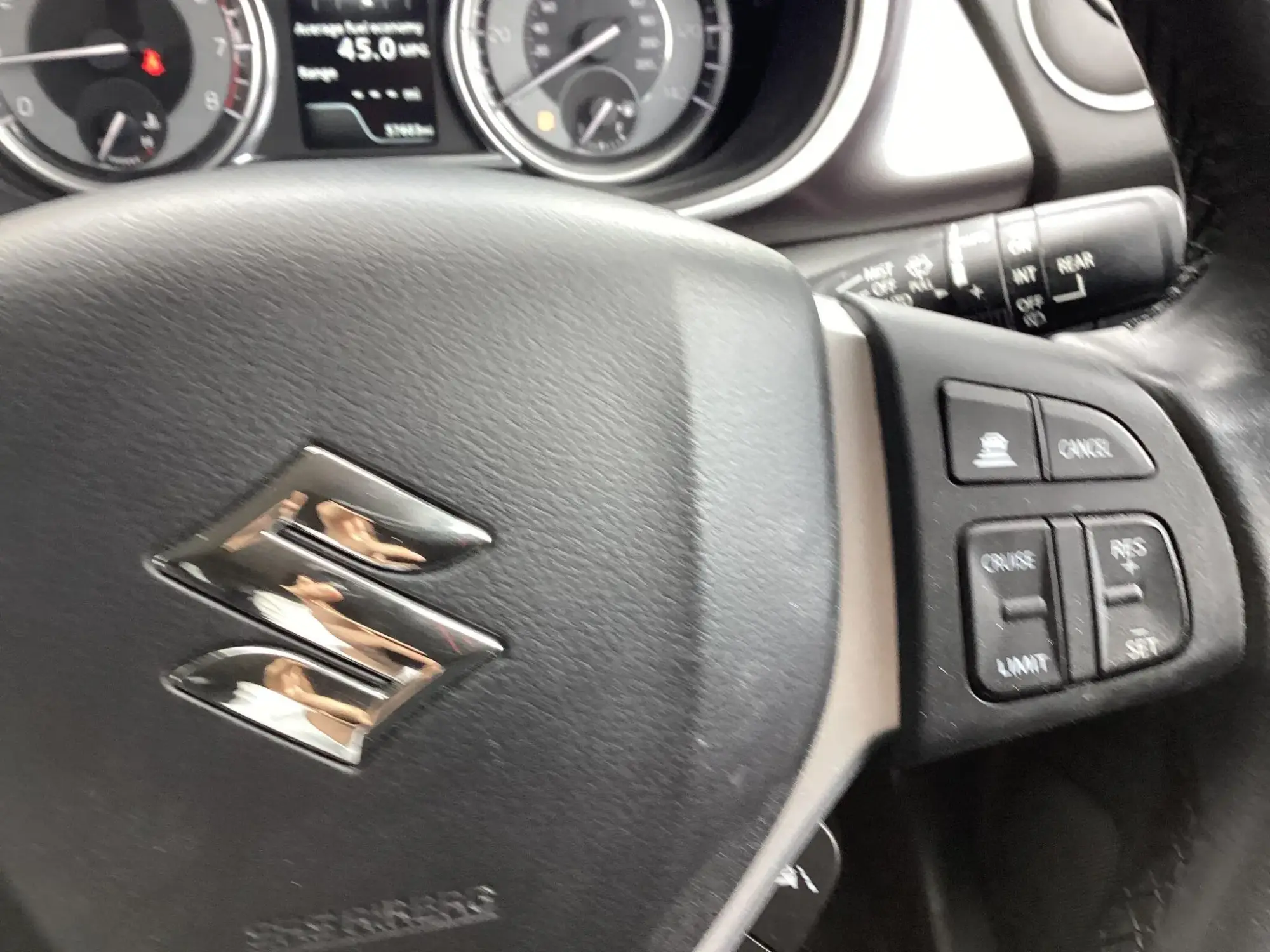 Suzuki Vitara Image 15 Suzuki Vitara Image 15