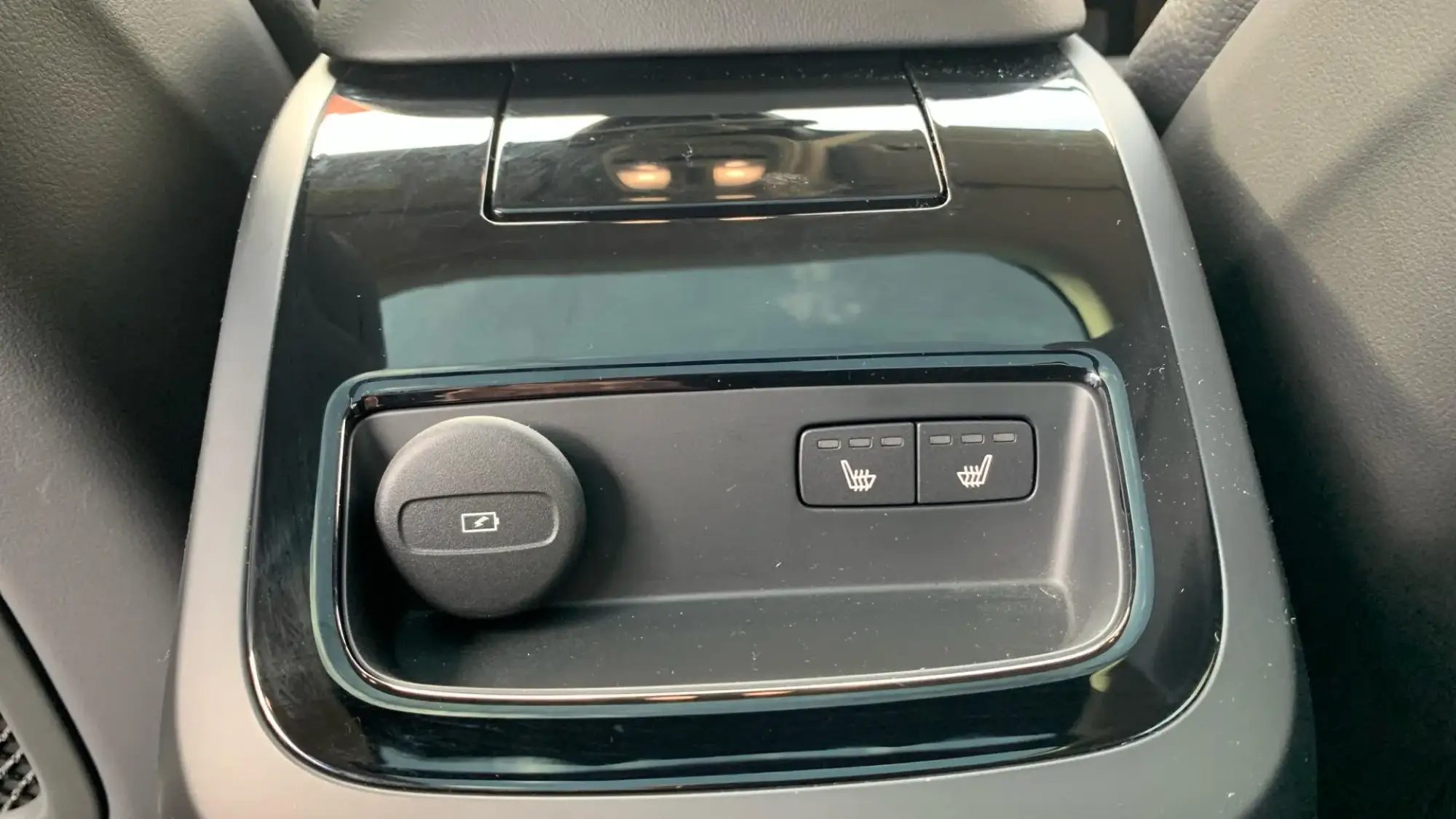 Volvo V60 Image 36 Volvo V60 Image 36