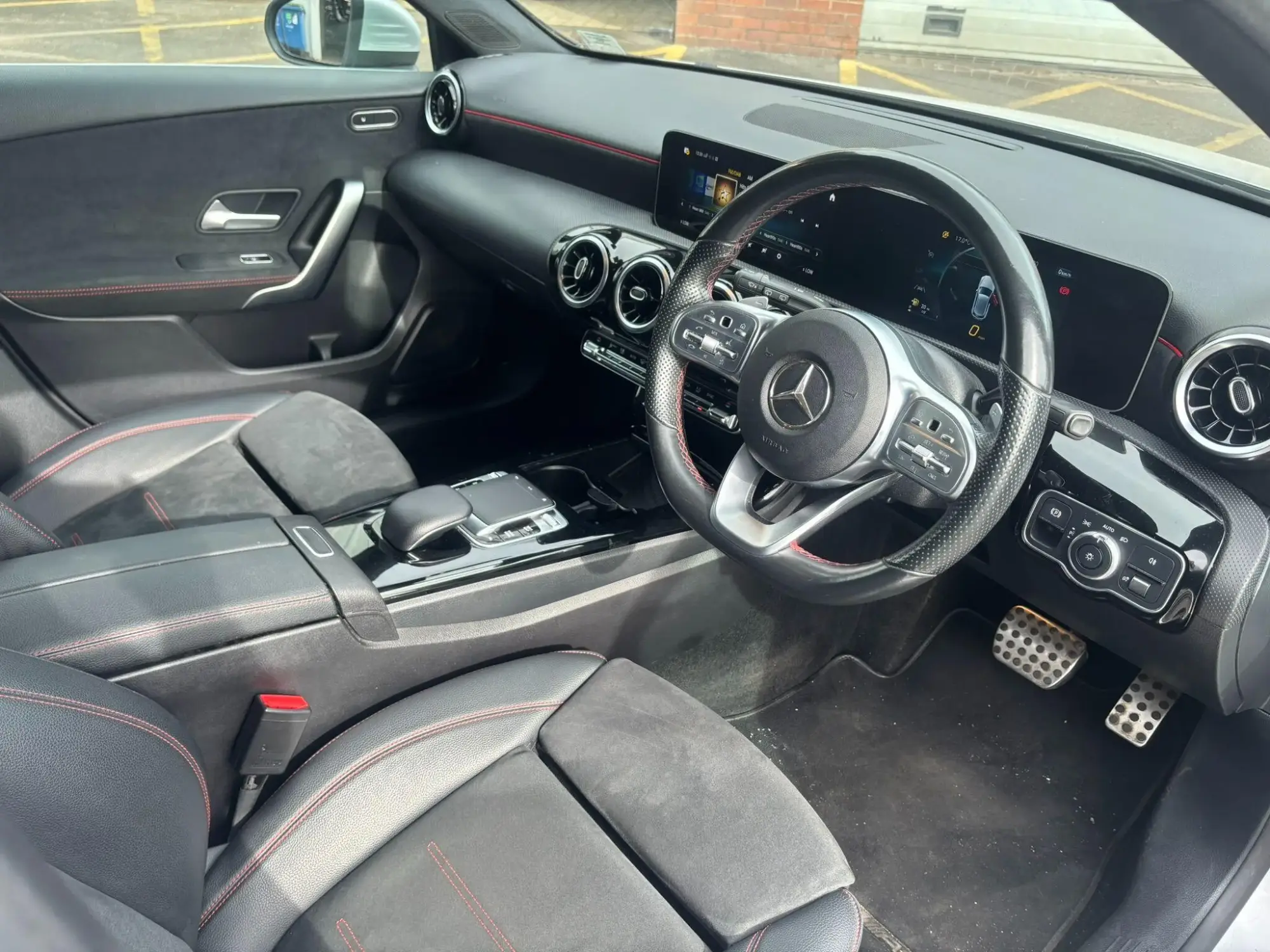 Mercedes-Benz A-Class Image 12 Mercedes-Benz A-Class Image 12