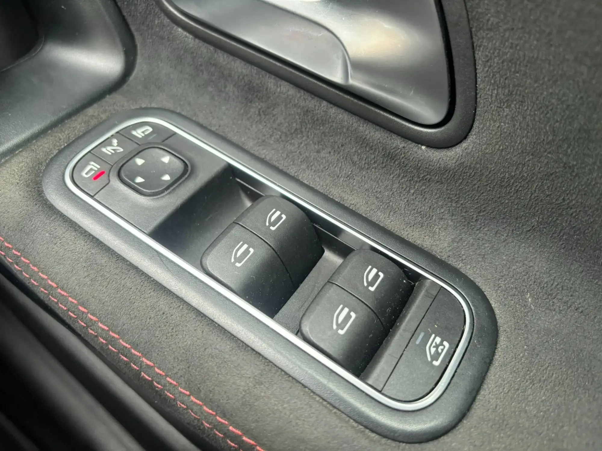 Mercedes-Benz A-Class Image 21 Mercedes-Benz A-Class Image 21