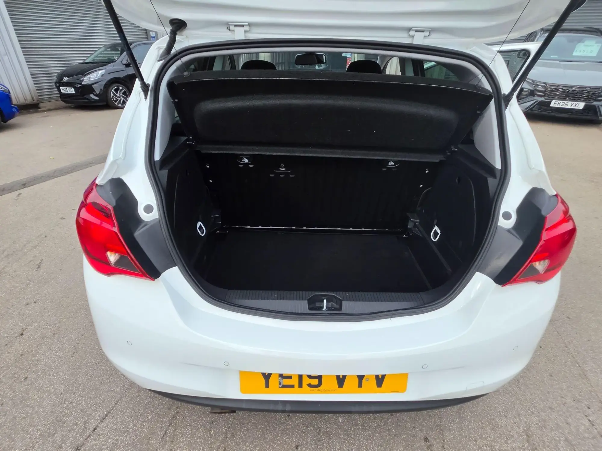 Vauxhall Corsa Image 33 Vauxhall Corsa Image 33