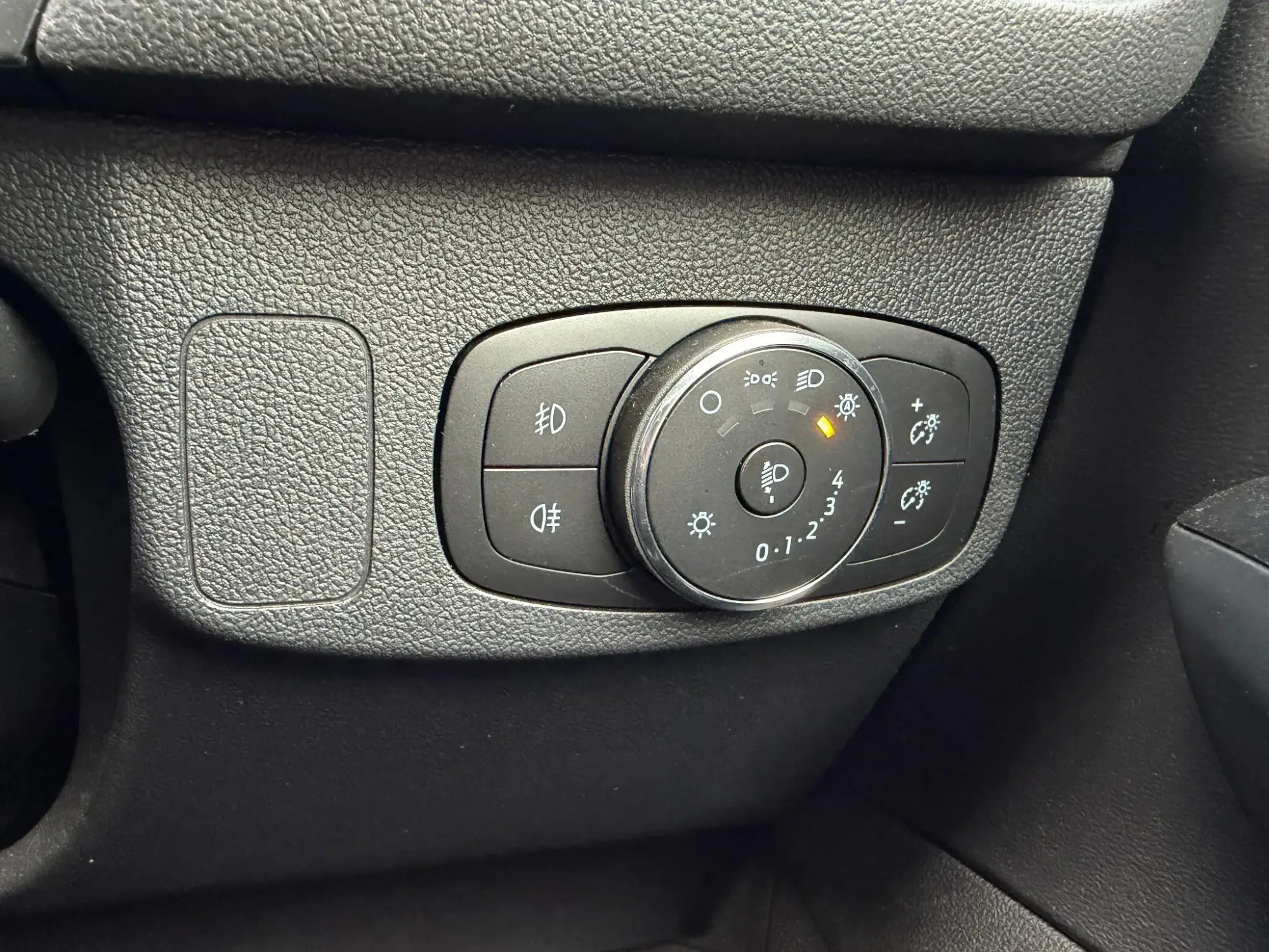 Ford Focus Image 16 Ford Focus Image 16