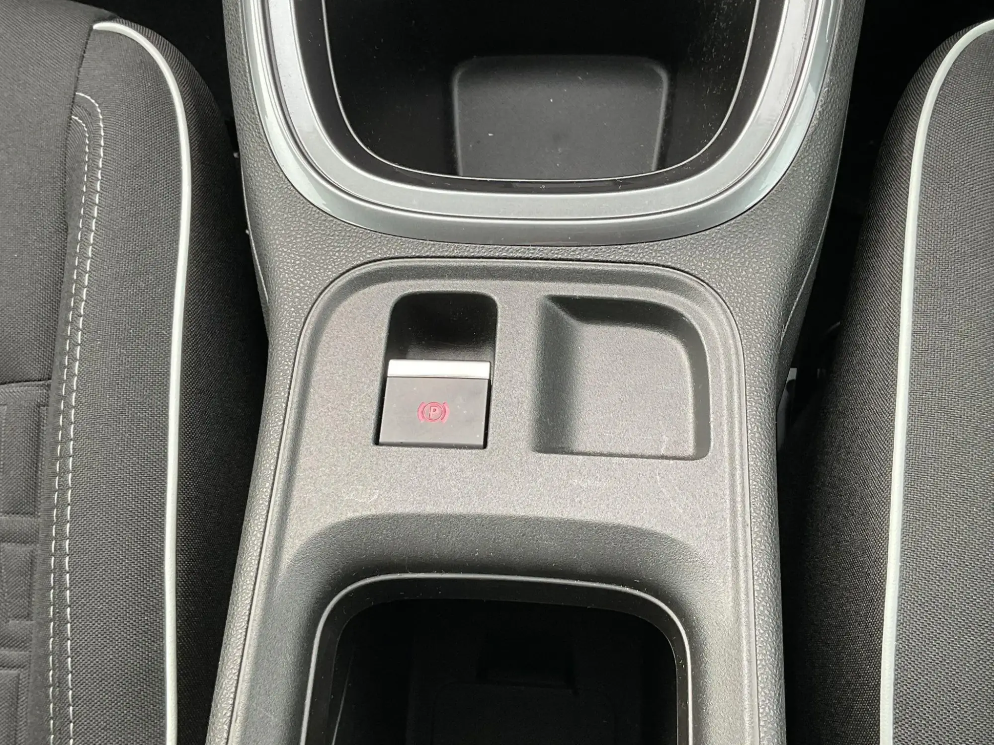 Fiat 600 Petrol Image 26
