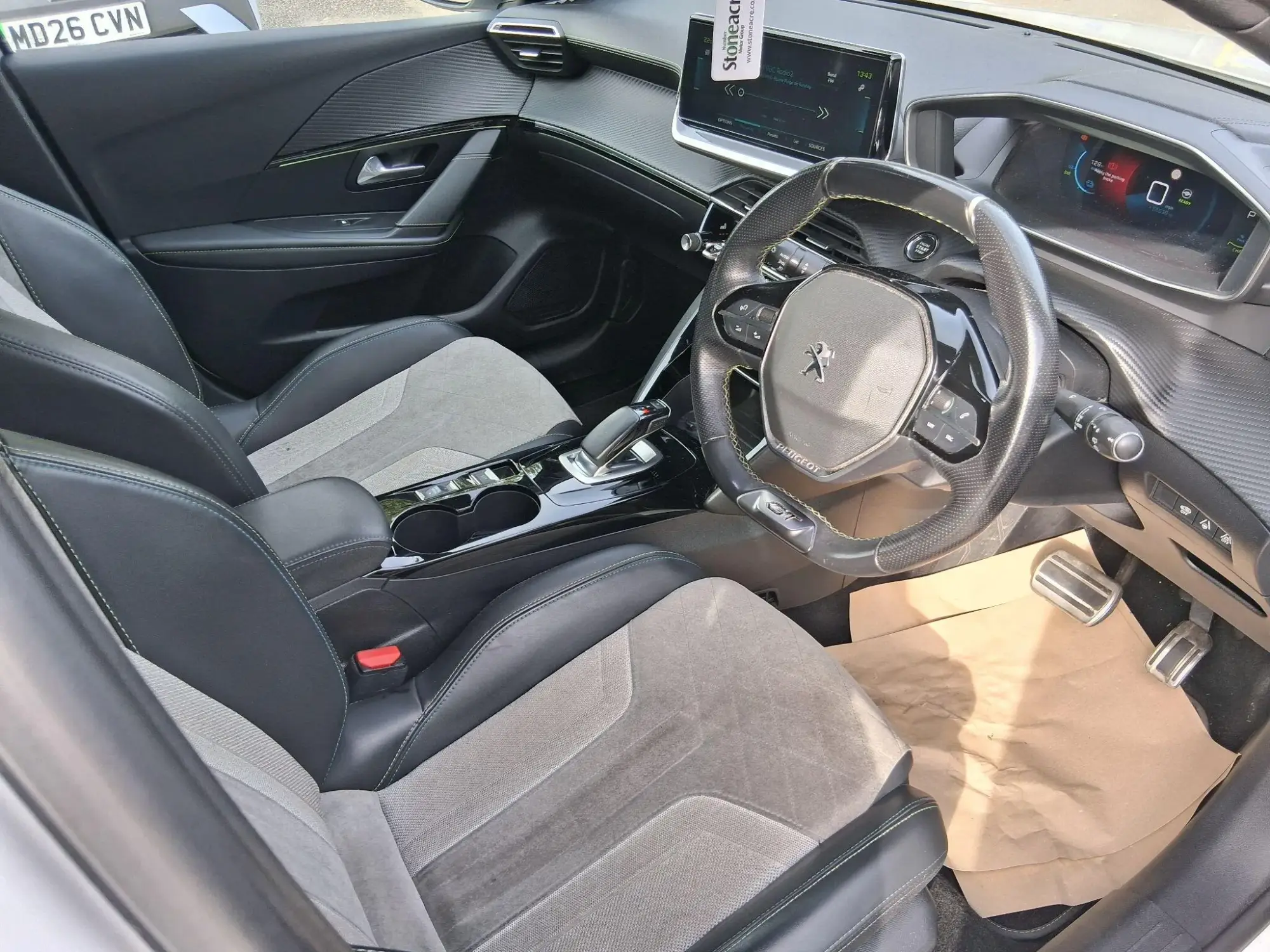 Peugeot E-208 Image 13