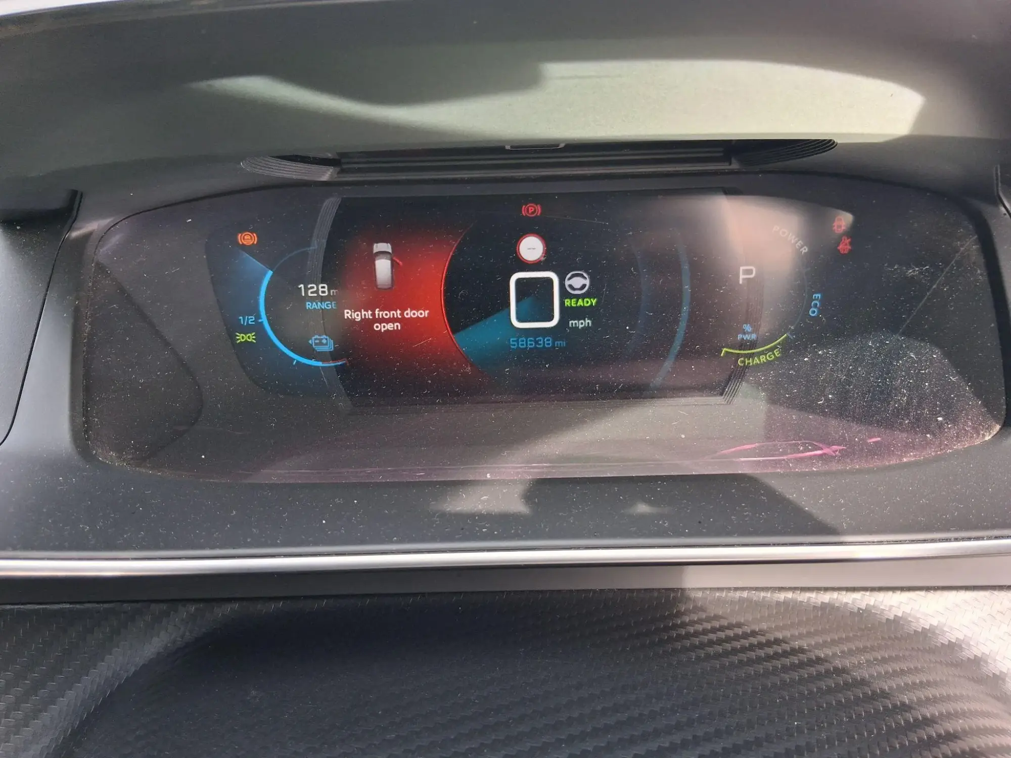 Peugeot E-208 Image 18