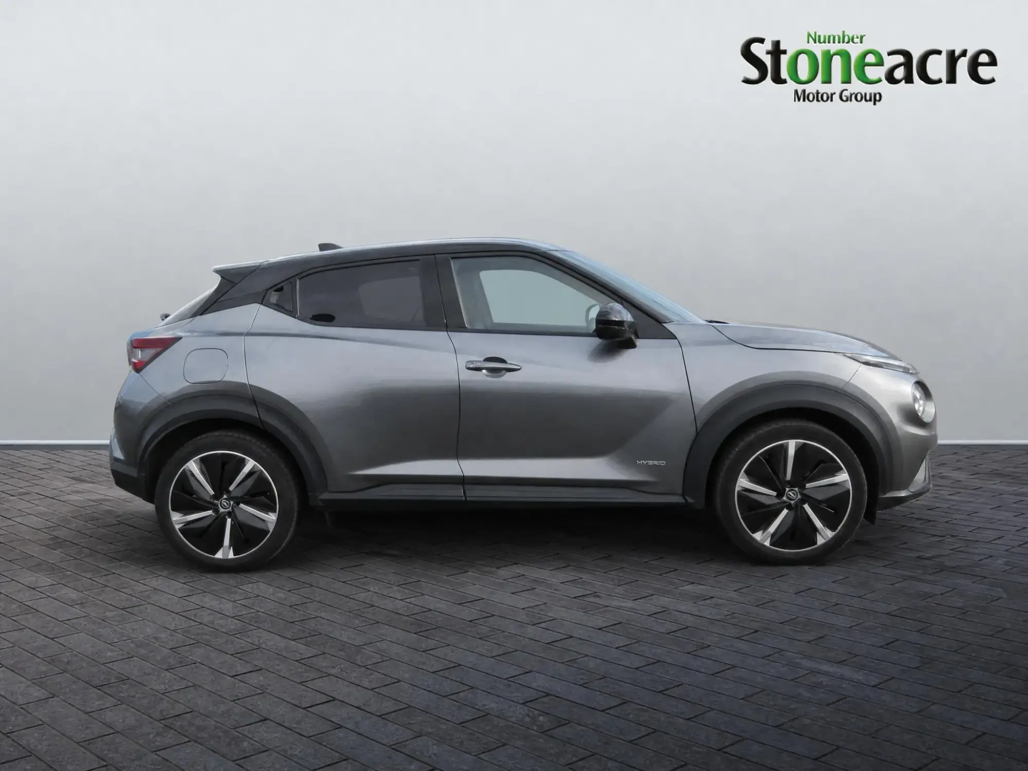 Nissan Juke Hybrid Image 8