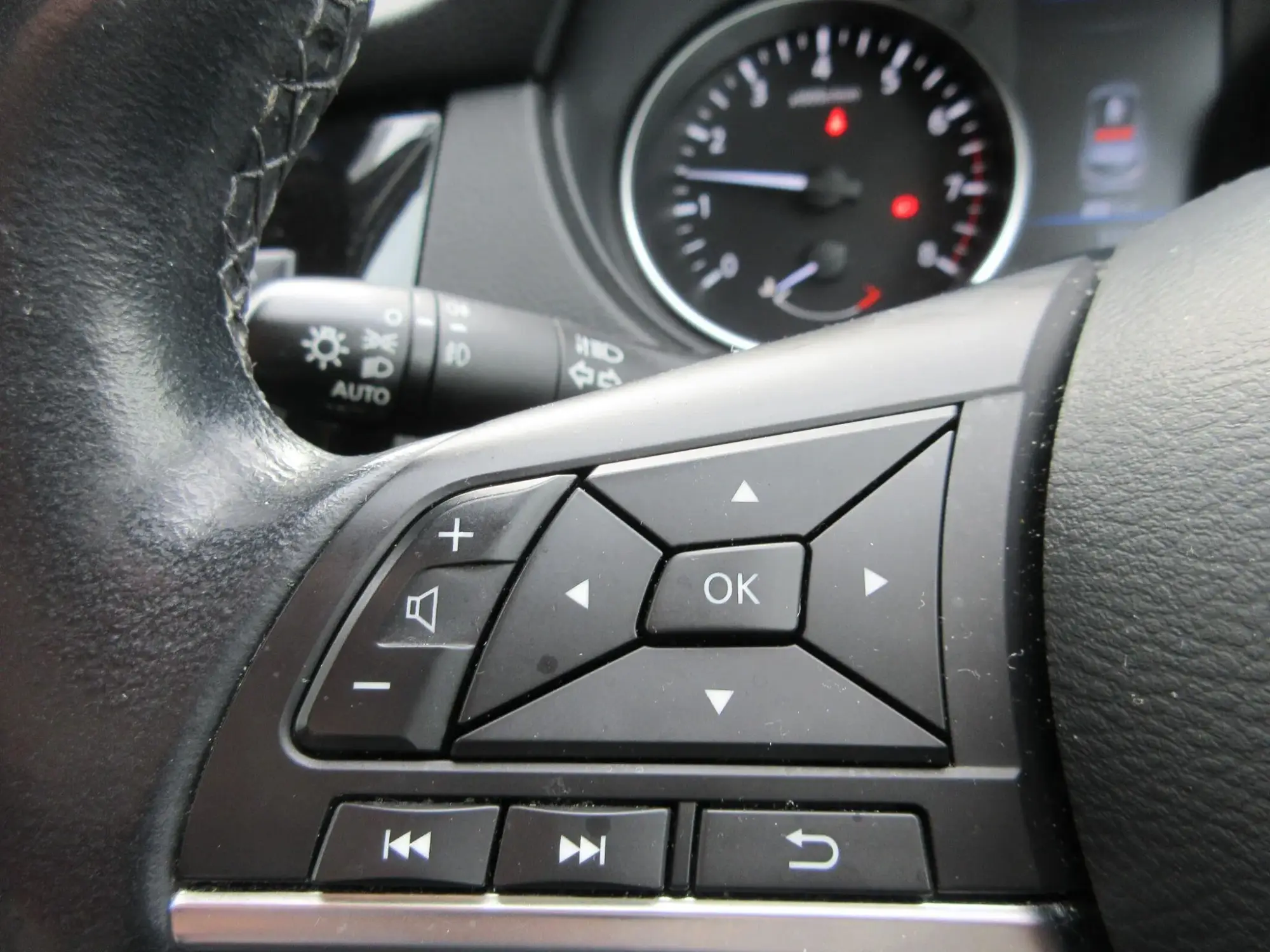 Nissan Qashqai Image 14 Nissan Qashqai Image 14