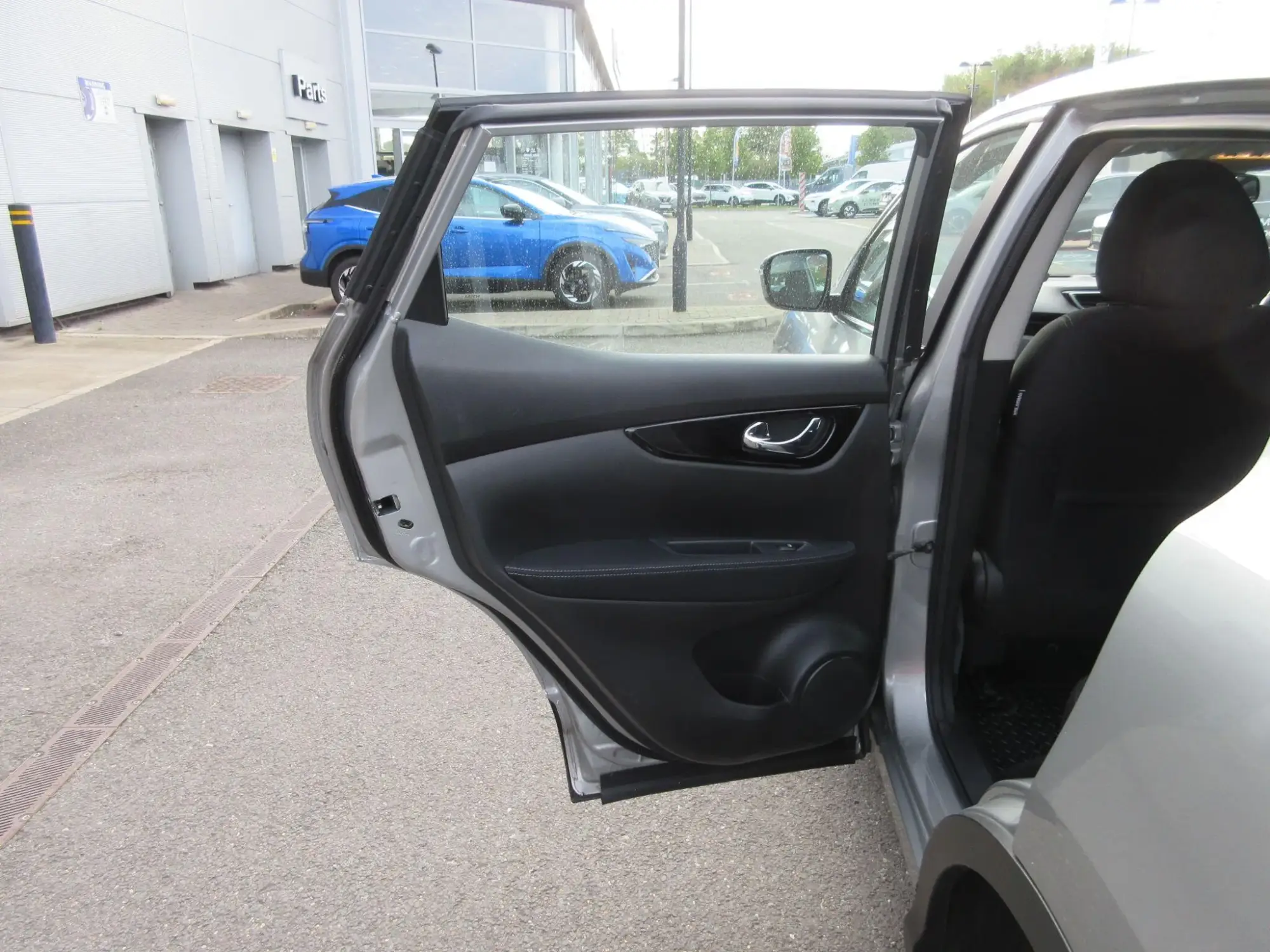 Nissan Qashqai Image 19 Nissan Qashqai Image 19