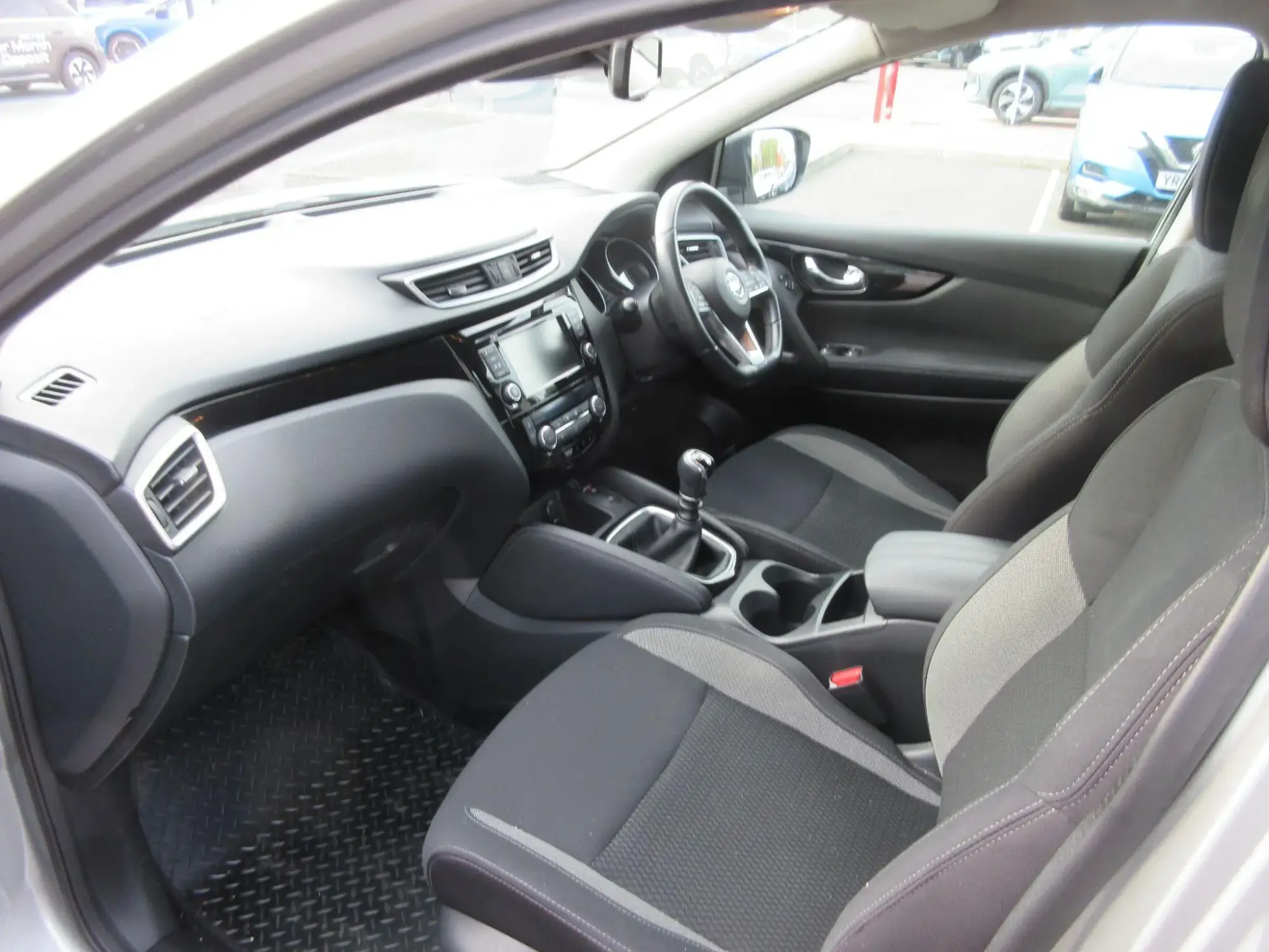 Nissan Qashqai Image 36 Nissan Qashqai Image 36