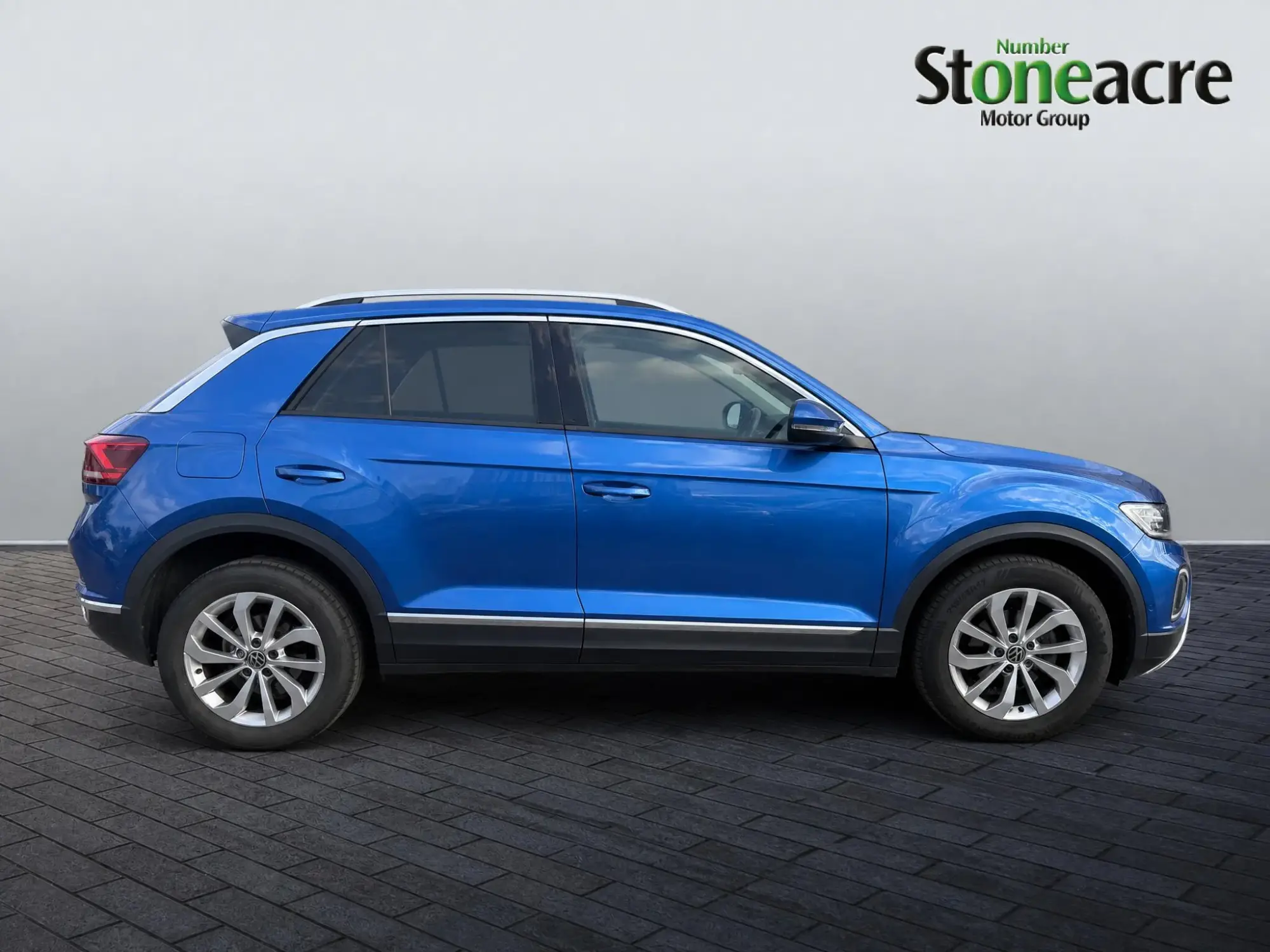 Volkswagen T-Roc Image 8 Volkswagen T-Roc Image 8
