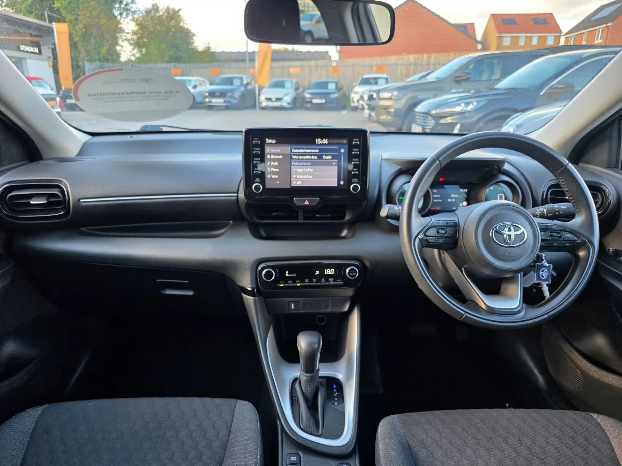 Toyota Yaris Hybrid Image 5 Toyota Yaris Hybrid Image 5