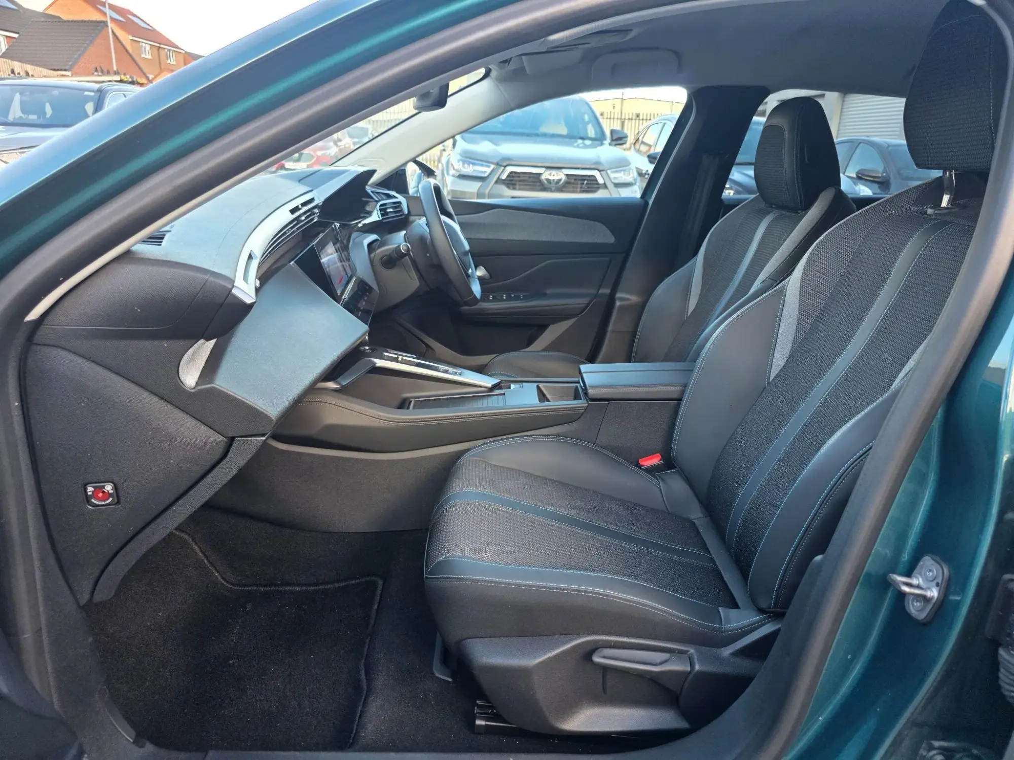 Peugeot E-308 SW Image 10