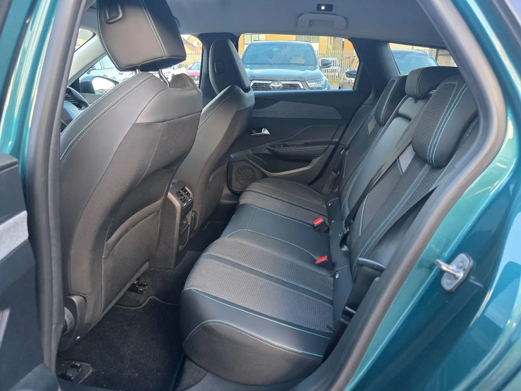 Peugeot E-308 SW Image 12