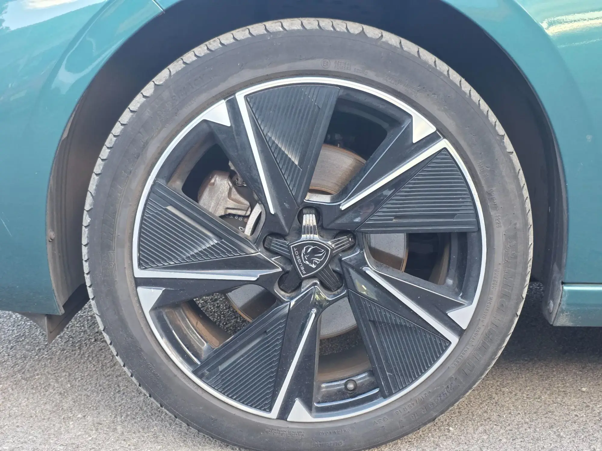 Peugeot E-308 SW Image 18