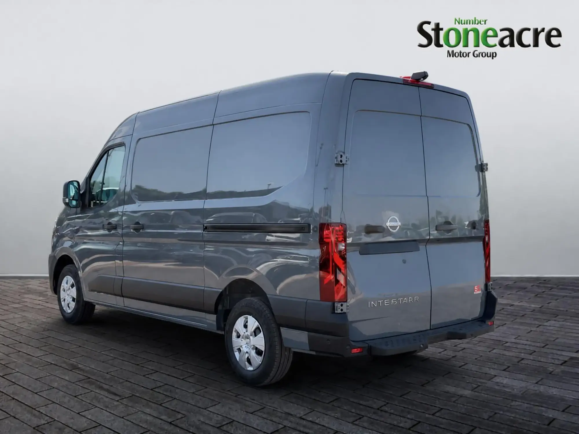 Nissan Interstar Image 4 Nissan Interstar Image 4