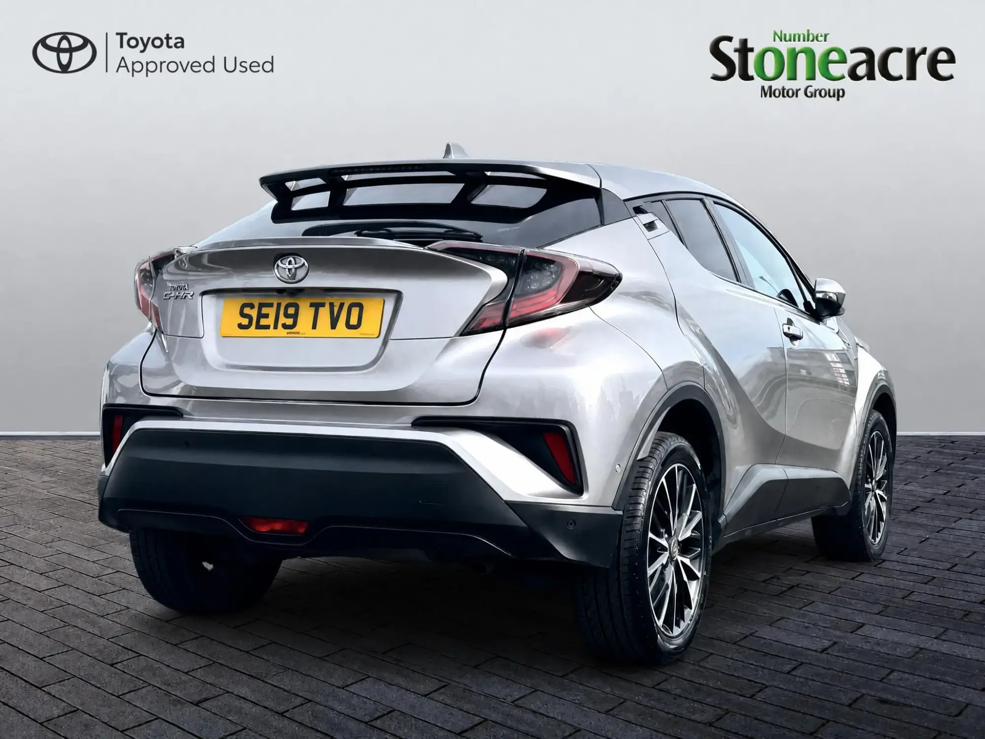 Toyota C-HR Image 3 Toyota C-HR Image 3