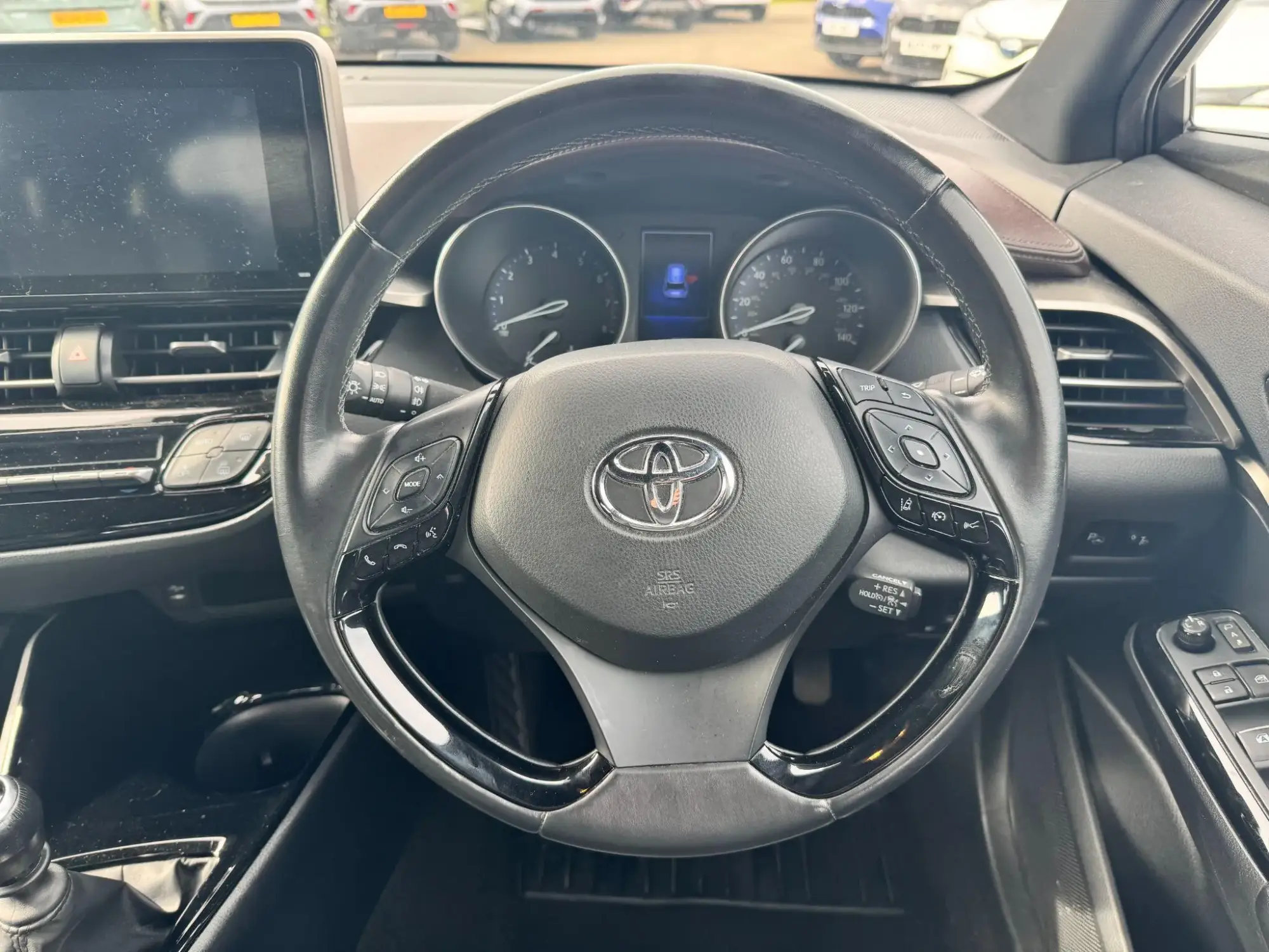 Toyota C-HR Image 15 Toyota C-HR Image 15