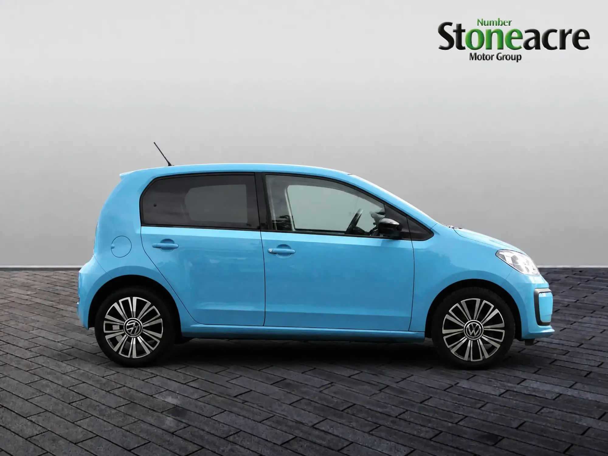 Volkswagen up! 1.0 65PS Black Edition 5dr NG71UHJ Image 2