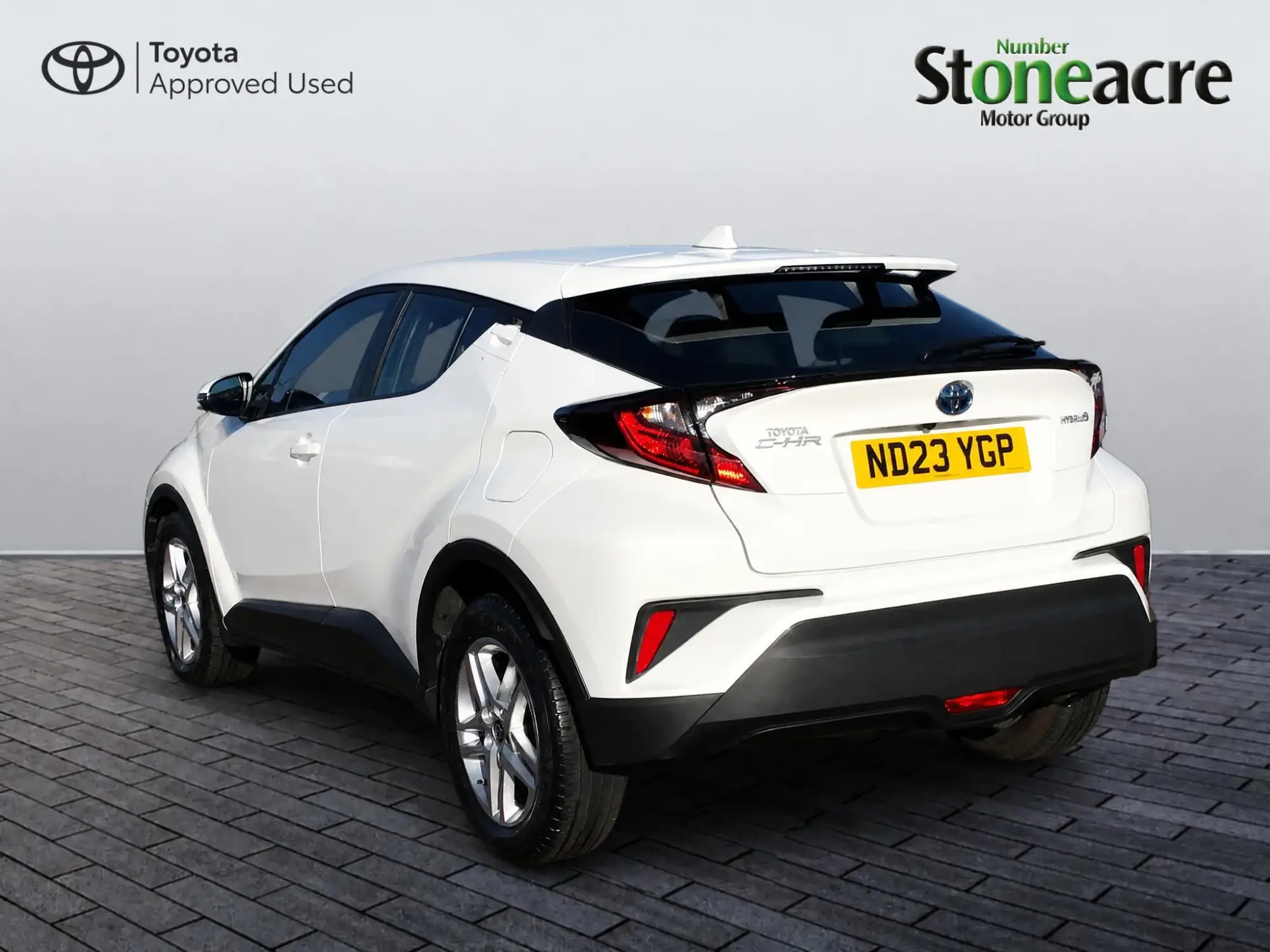 Toyota C-HR Self-Charging Hybrid Image 4 Toyota C-HR Self-Charging Hybrid Image 4