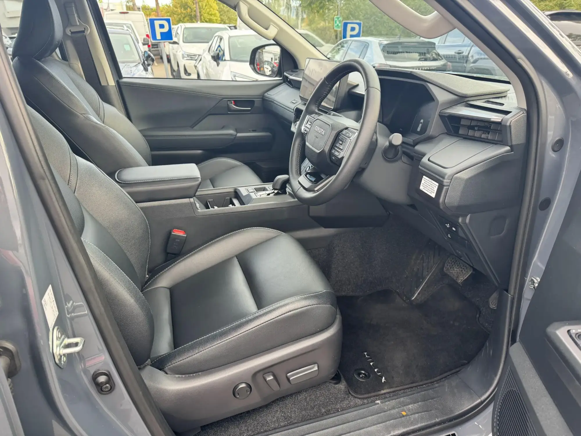 Toyota Hilux Image 10 Toyota Hilux Image 10