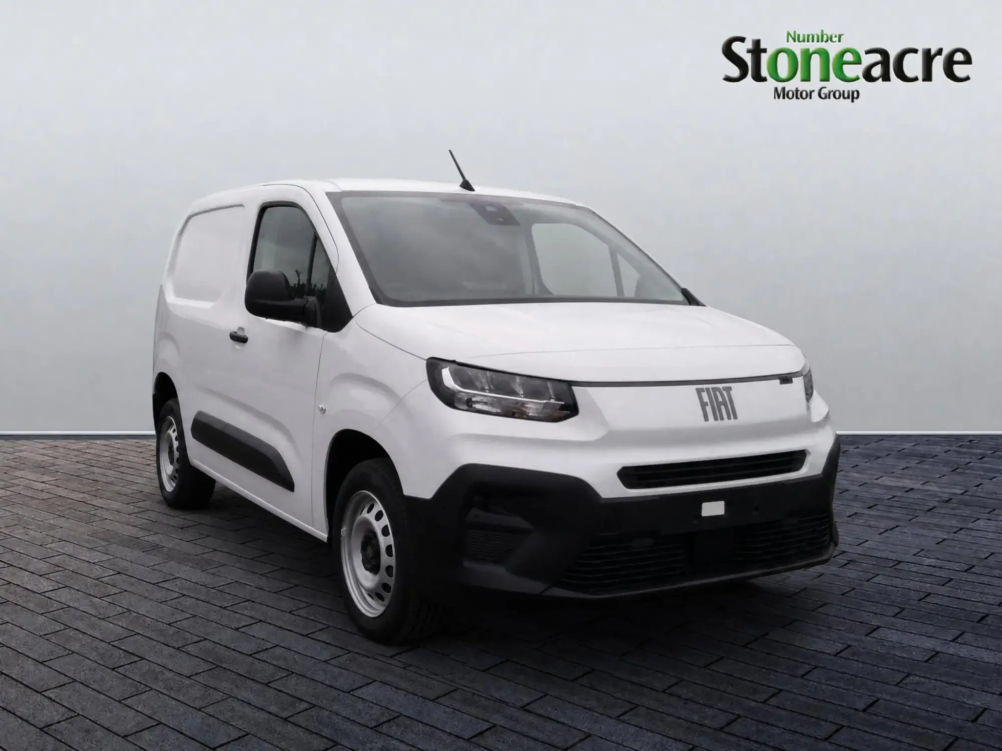 Fiat Doblo 1.5 Multijet3 Plus M Euro 6 (s/s) 5dr YM26GXL Image 1 Fiat Doblo 1.5 Multijet3 Plus M Euro 6 (s/s) 5dr YM26GXL Image 1