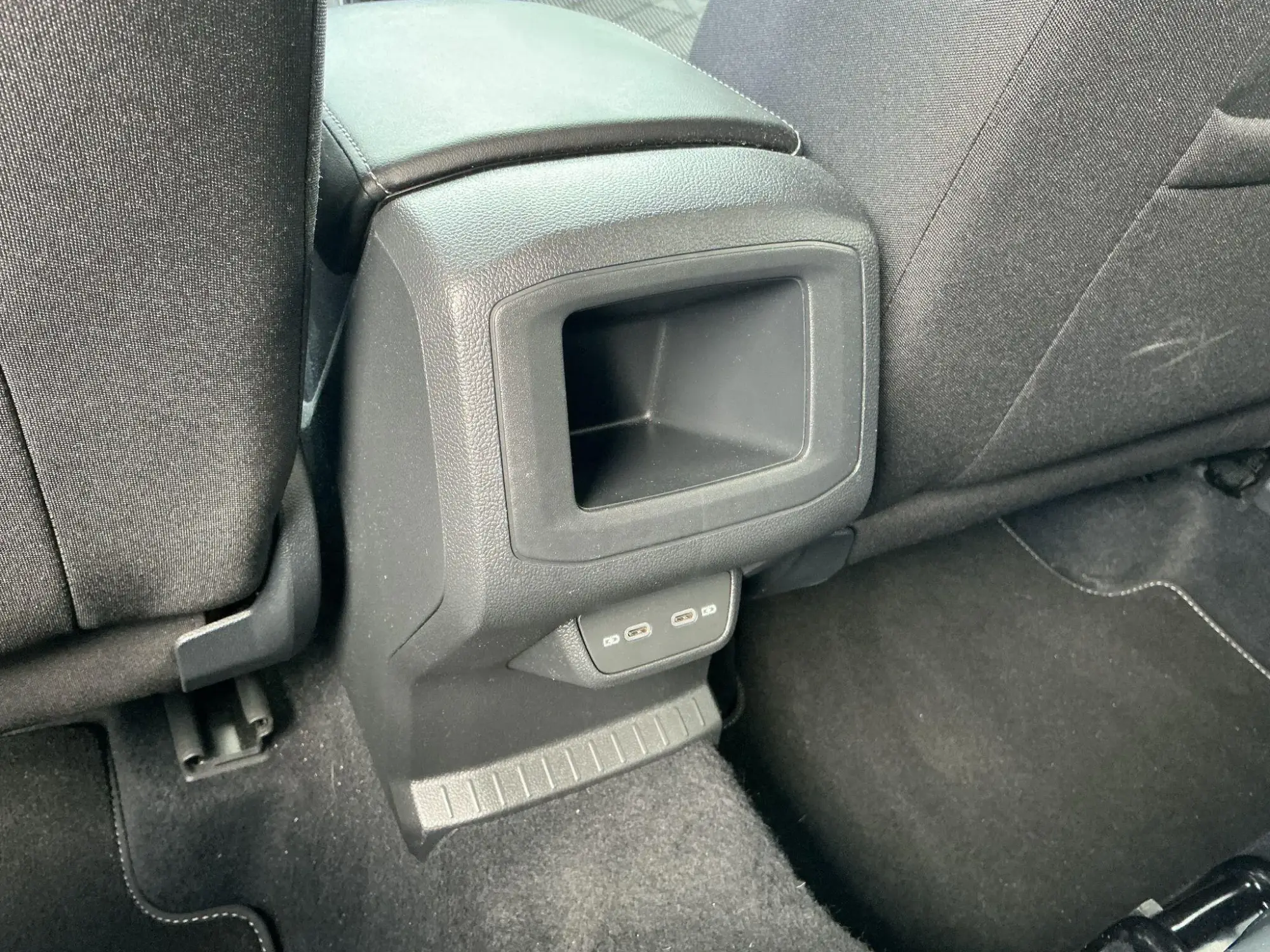 Volkswagen T-Cross Image 16