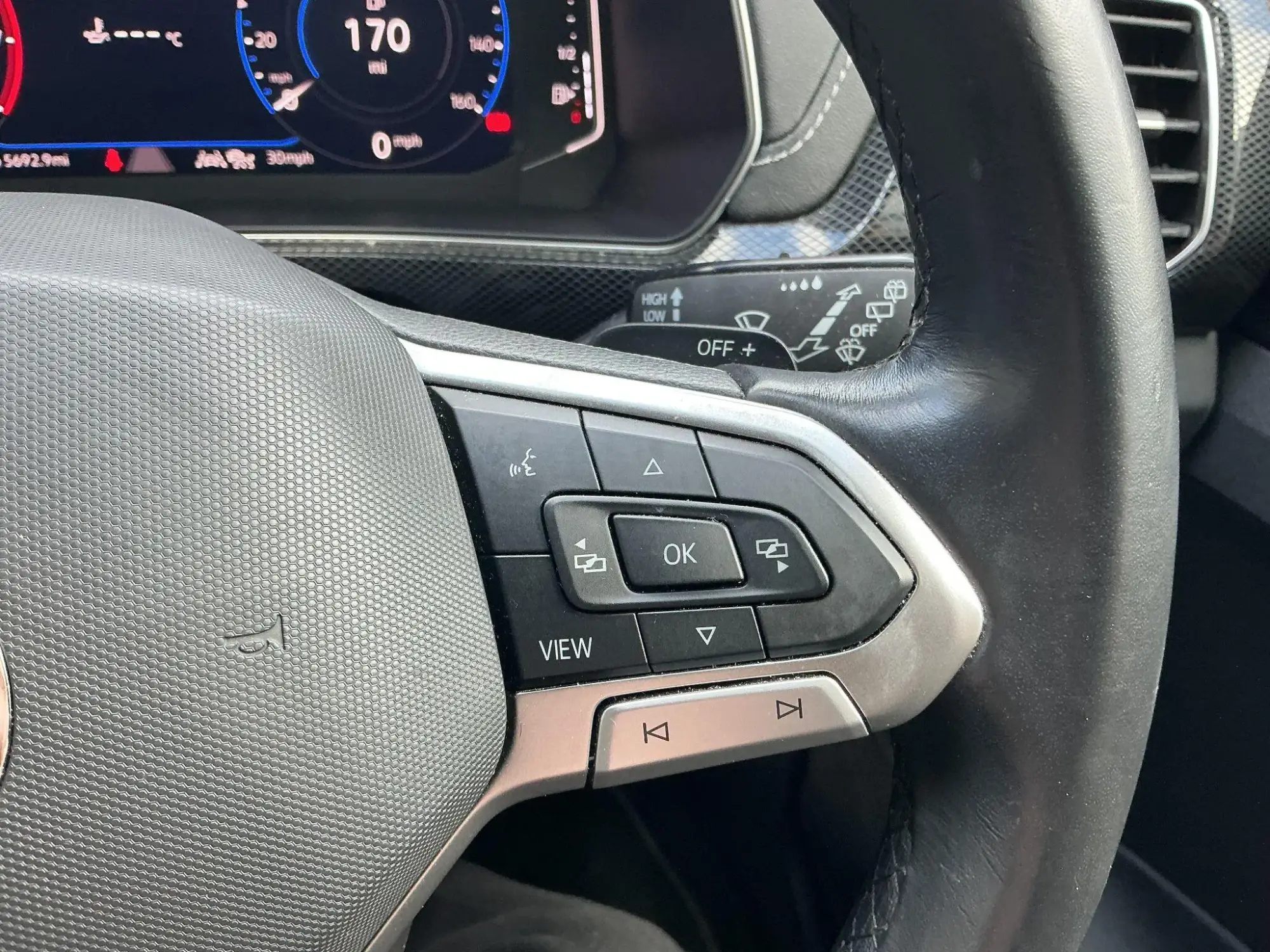 Volkswagen T-Cross Image 20