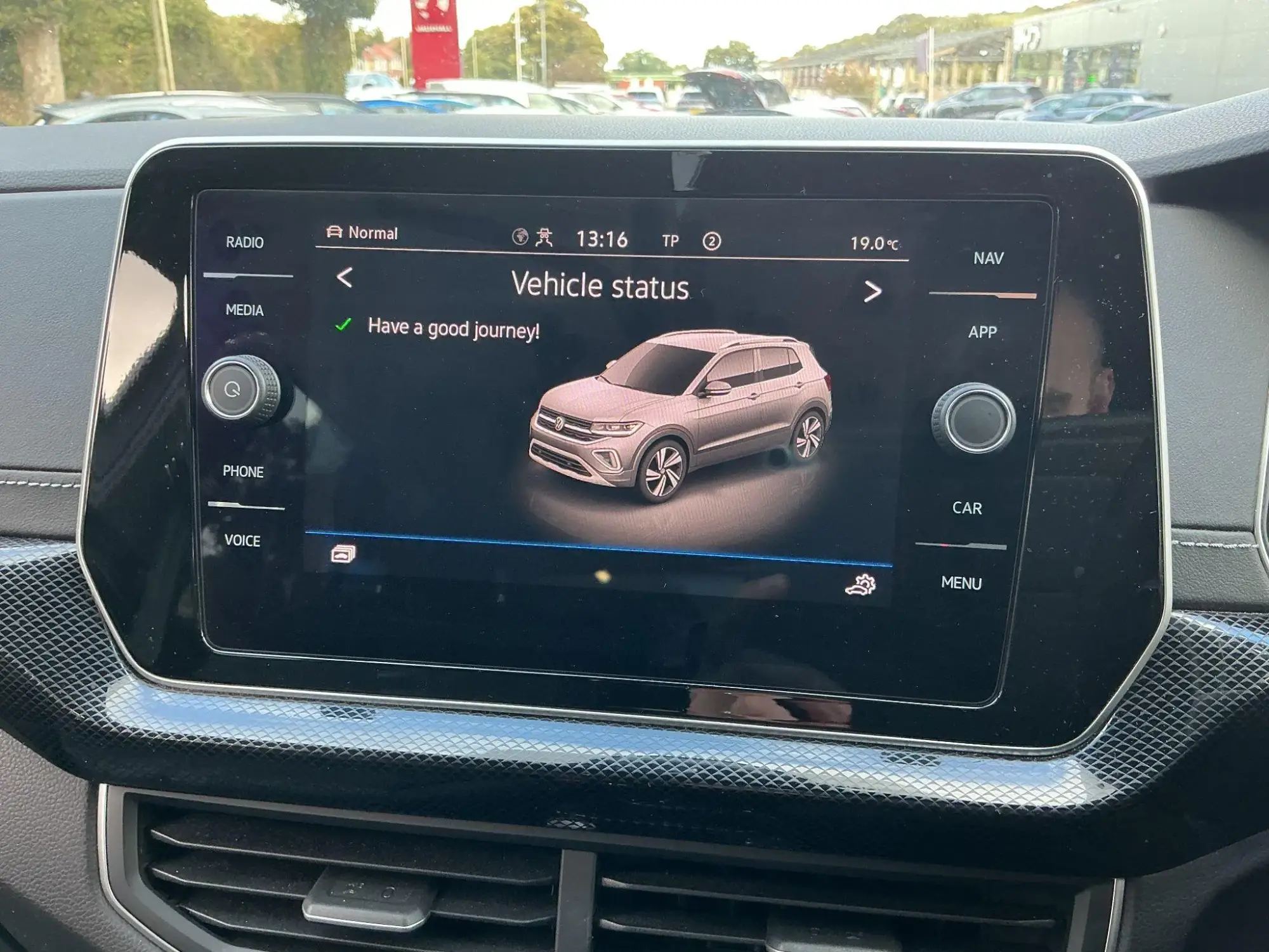 Volkswagen T-Cross Image 27