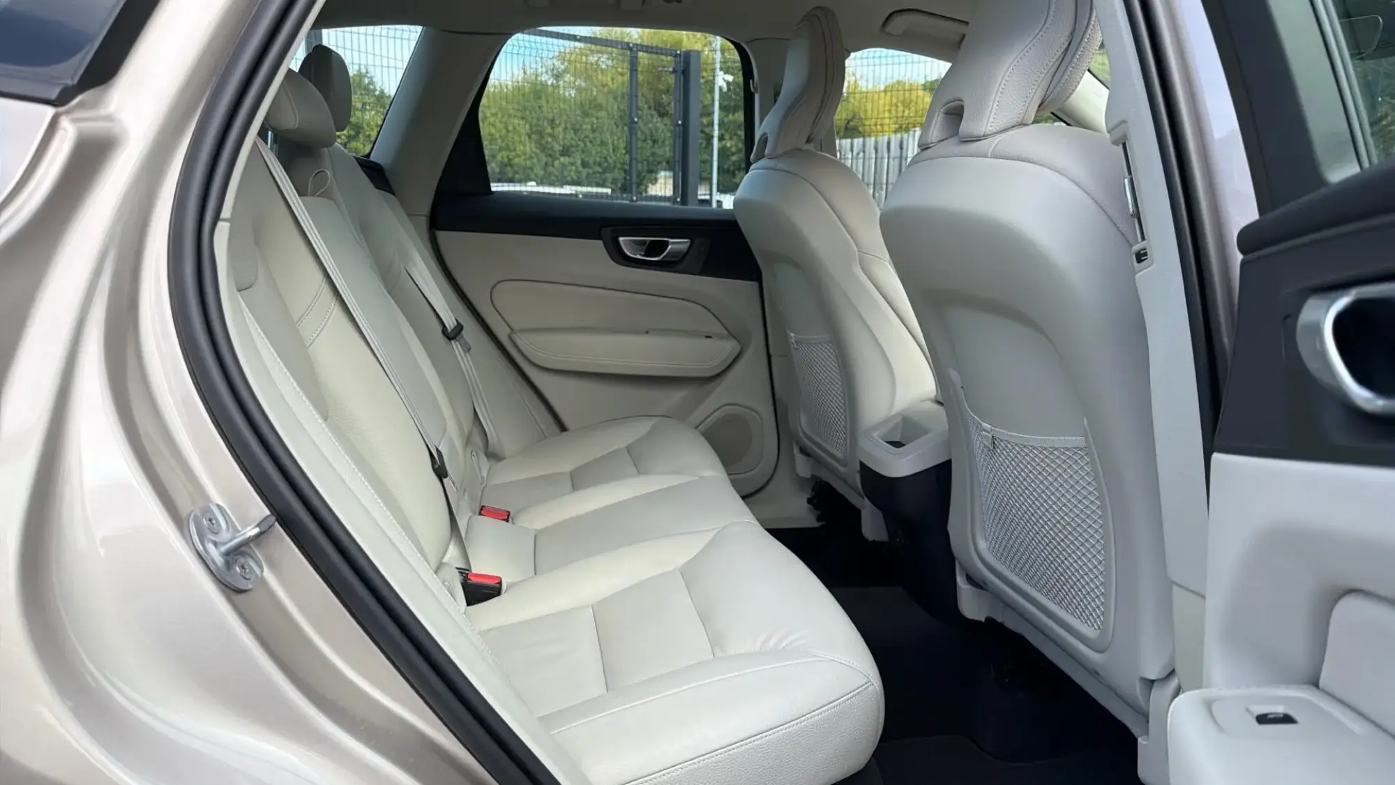 Volvo XC60 Image 6 Volvo XC60 Image 6